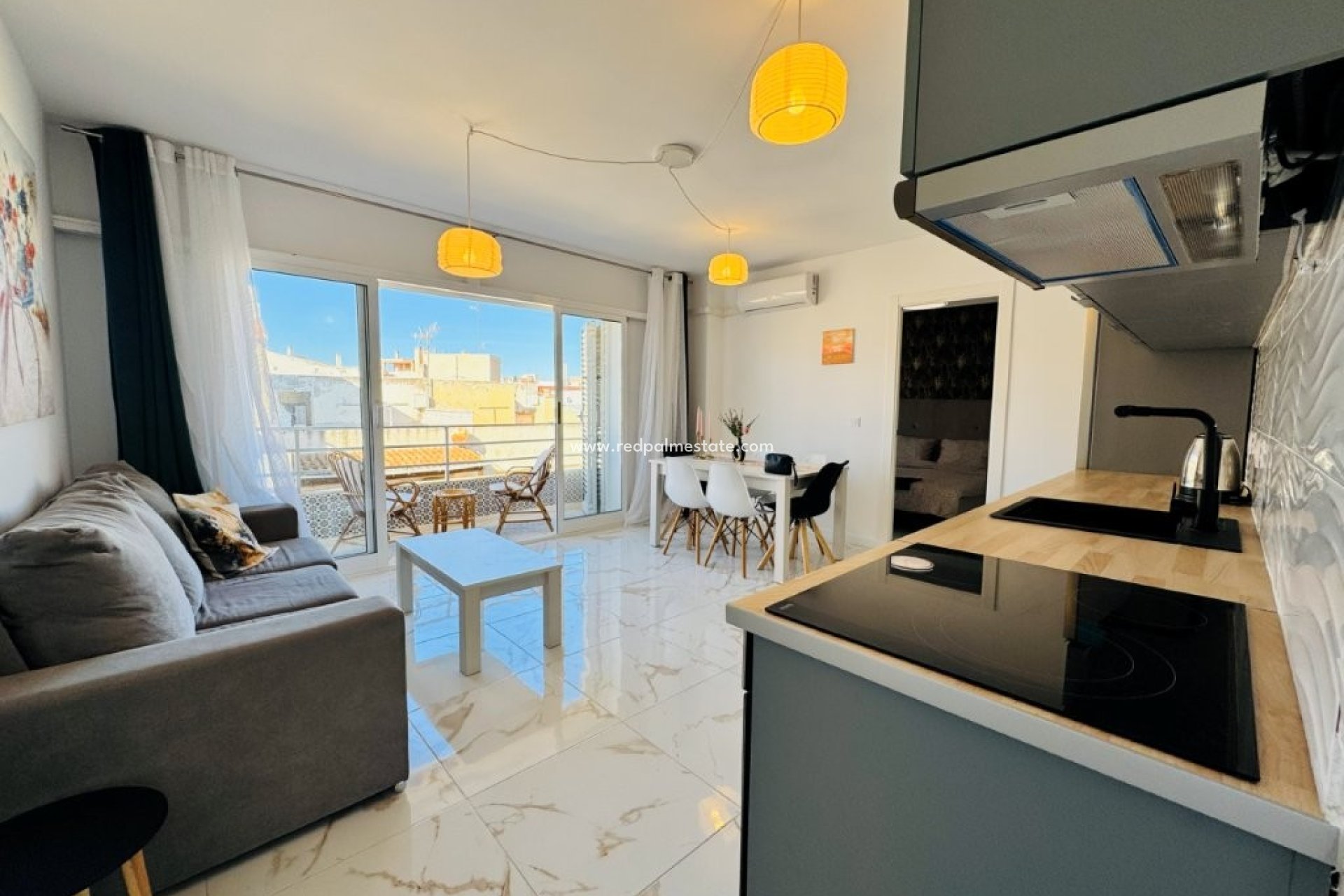Reventa - Apartmentos -
Torrevieja - La Mata