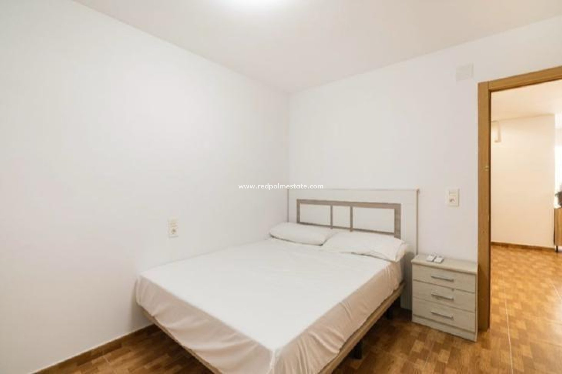 Reventa - Apartmentos -
Torrevieja - La Mata