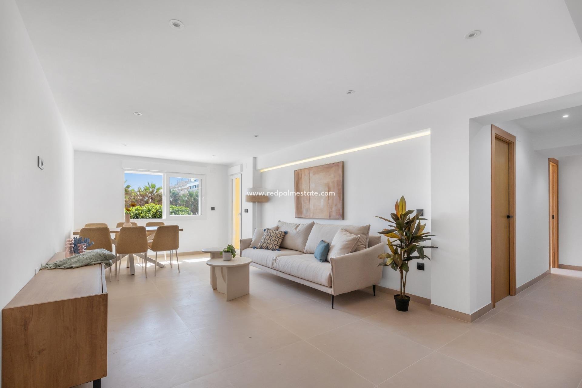 Reventa - Apartmentos -
Torrevieja - La Mata