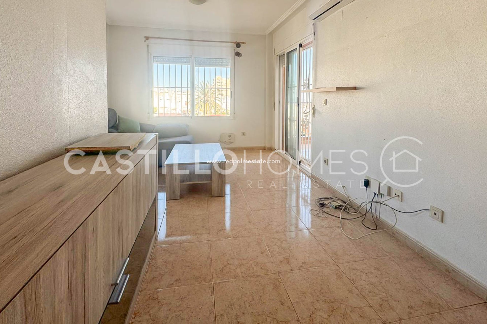 Reventa - Apartmentos -
Torrevieja - La Mata