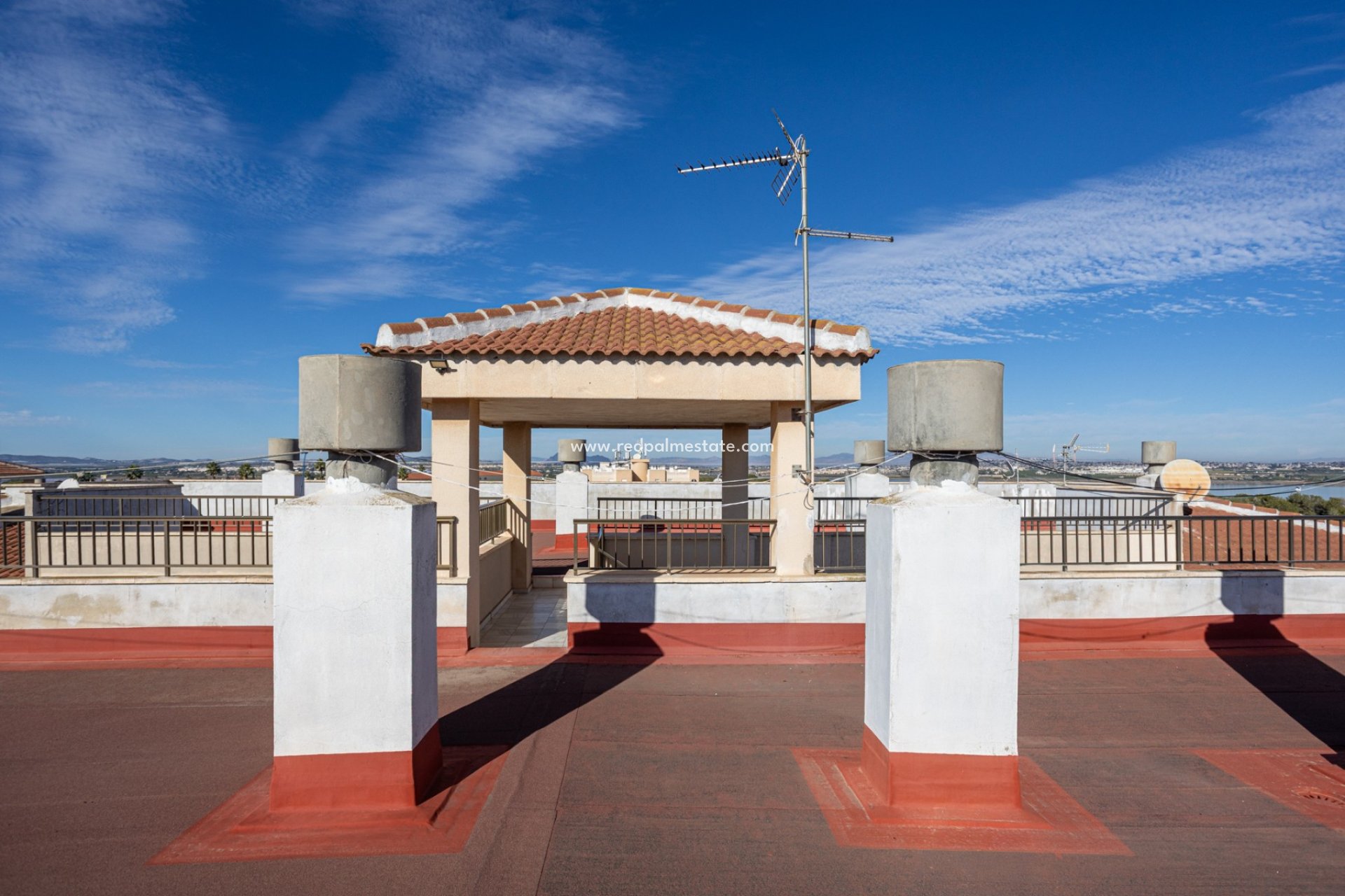 Reventa - Apartmentos -
Torrevieja - La Siesta - El Salado - Torreta