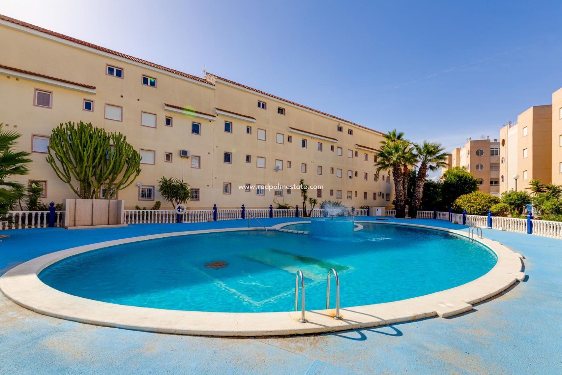 Reventa - Apartmentos -
Torrevieja - La Siesta - El Salado -  Torreta