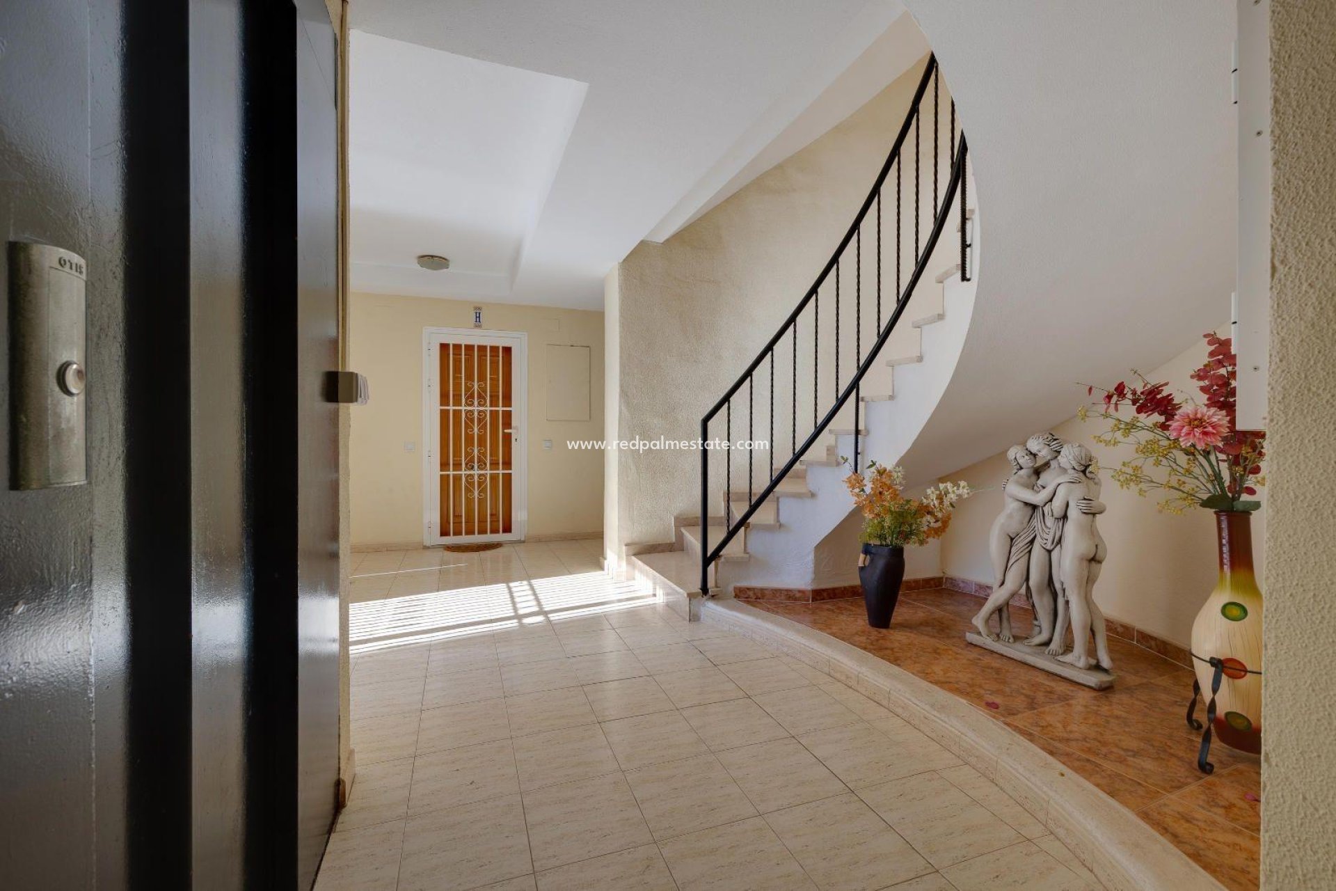 Reventa - Apartmentos -
Torrevieja - La Siesta - El Salado -  Torreta