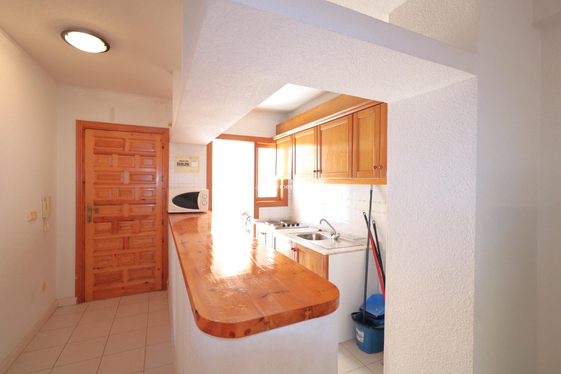 Reventa - Apartmentos -
Torrevieja - La Veleta