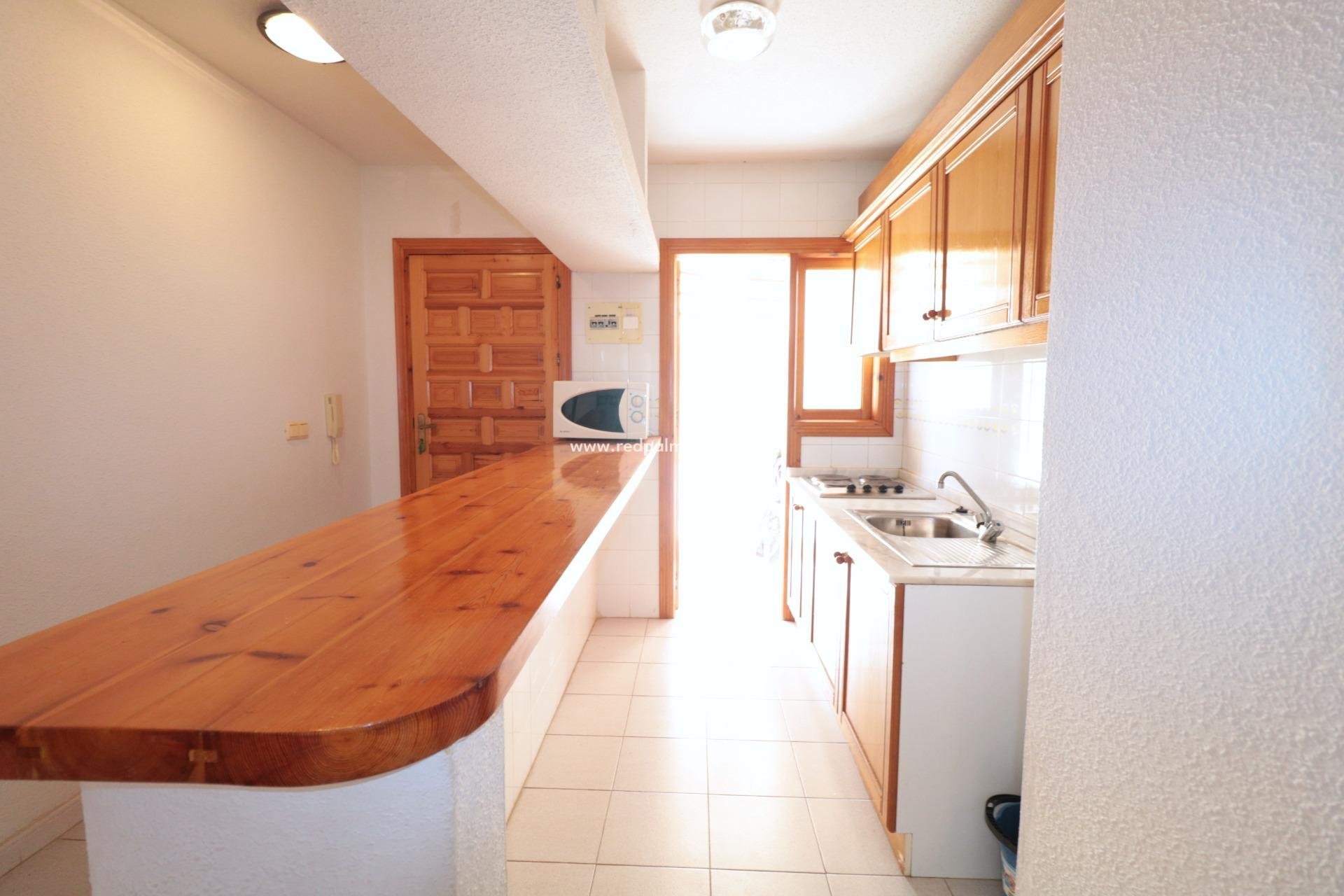 Reventa - Apartmentos -
Torrevieja - La Veleta