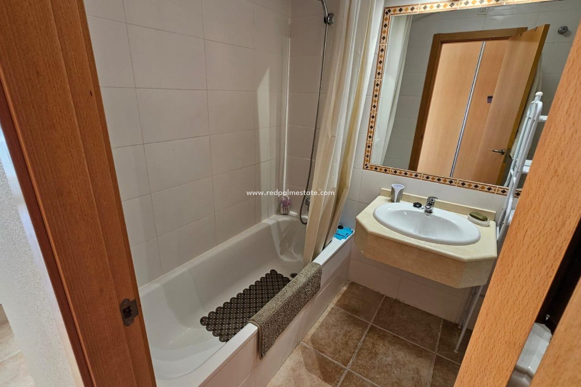 Reventa - Apartmentos -
Torrevieja - La Veleta
