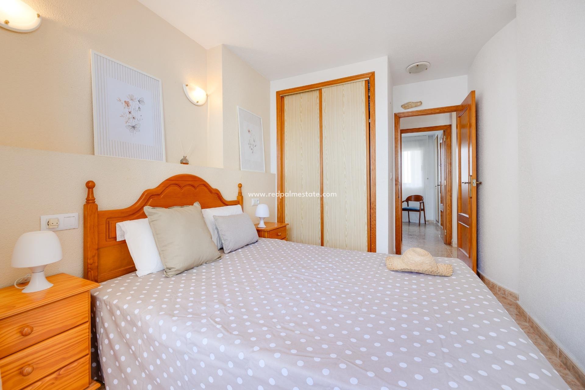Reventa - Apartmentos -
Torrevieja - La Veleta
