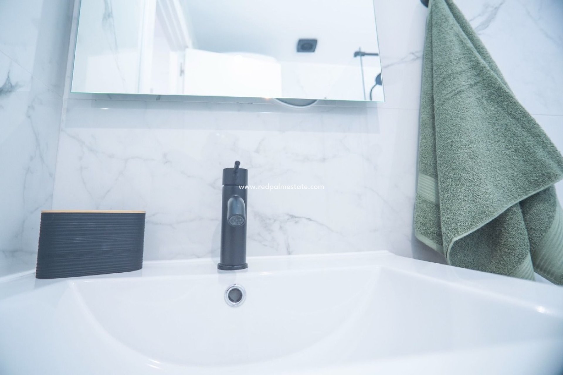 Reventa - Apartmentos -
Torrevieja - La Veleta