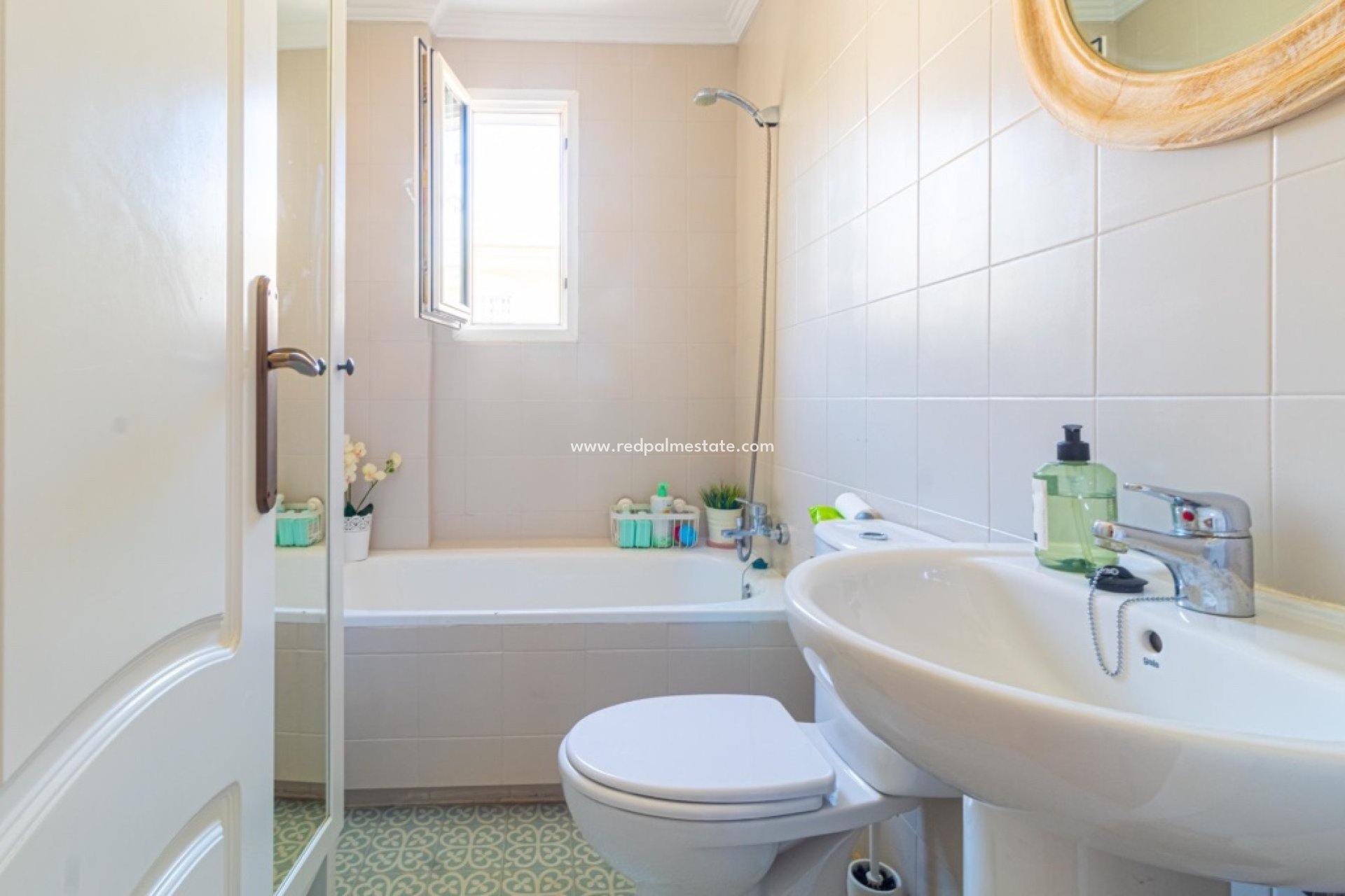 Reventa - Apartmentos -
Torrevieja - La Veleta