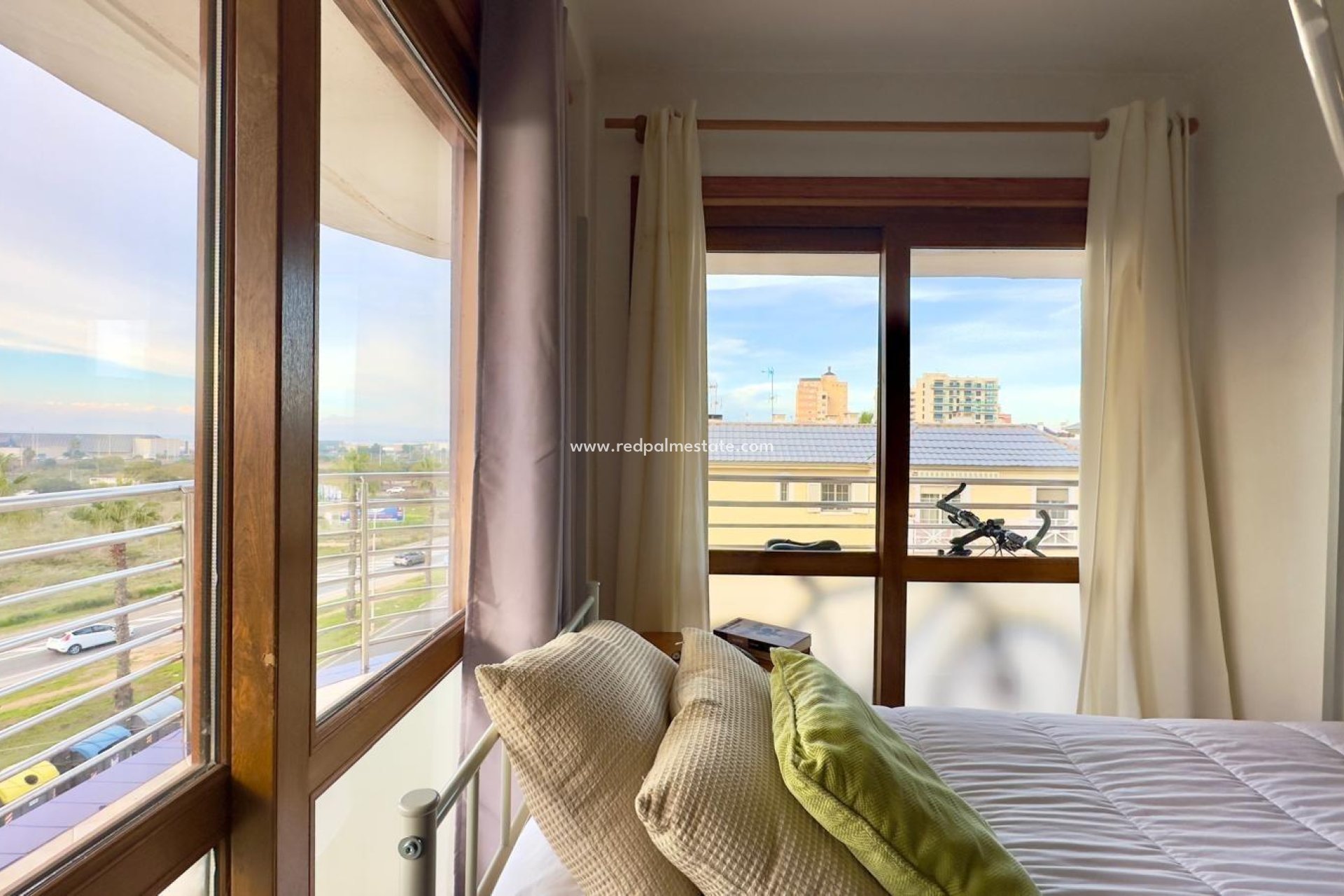 Reventa - Apartmentos -
Torrevieja - La Veleta