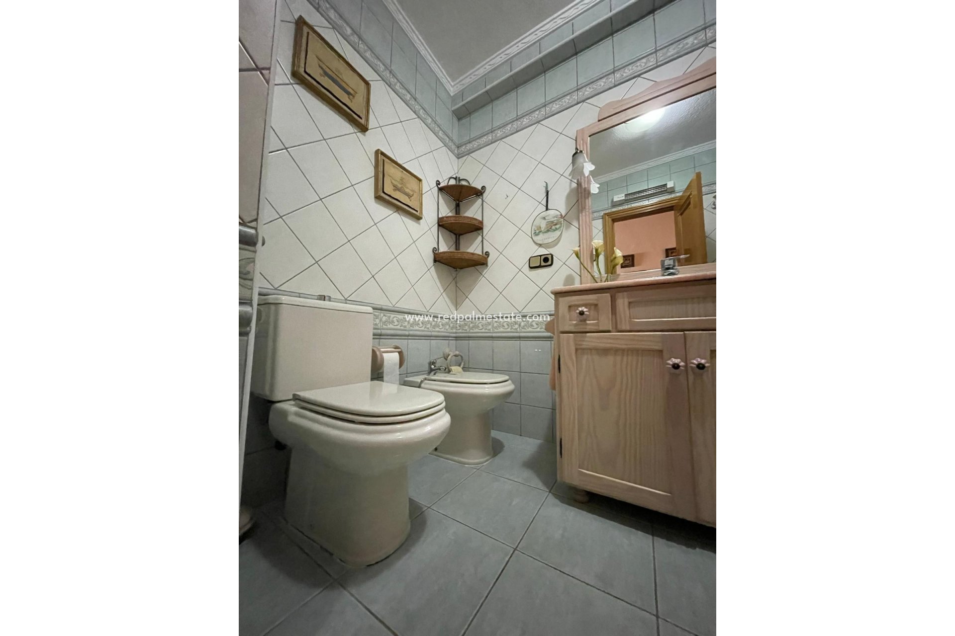 Reventa - Apartmentos -
Torrevieja - Las Piscinas Naturales