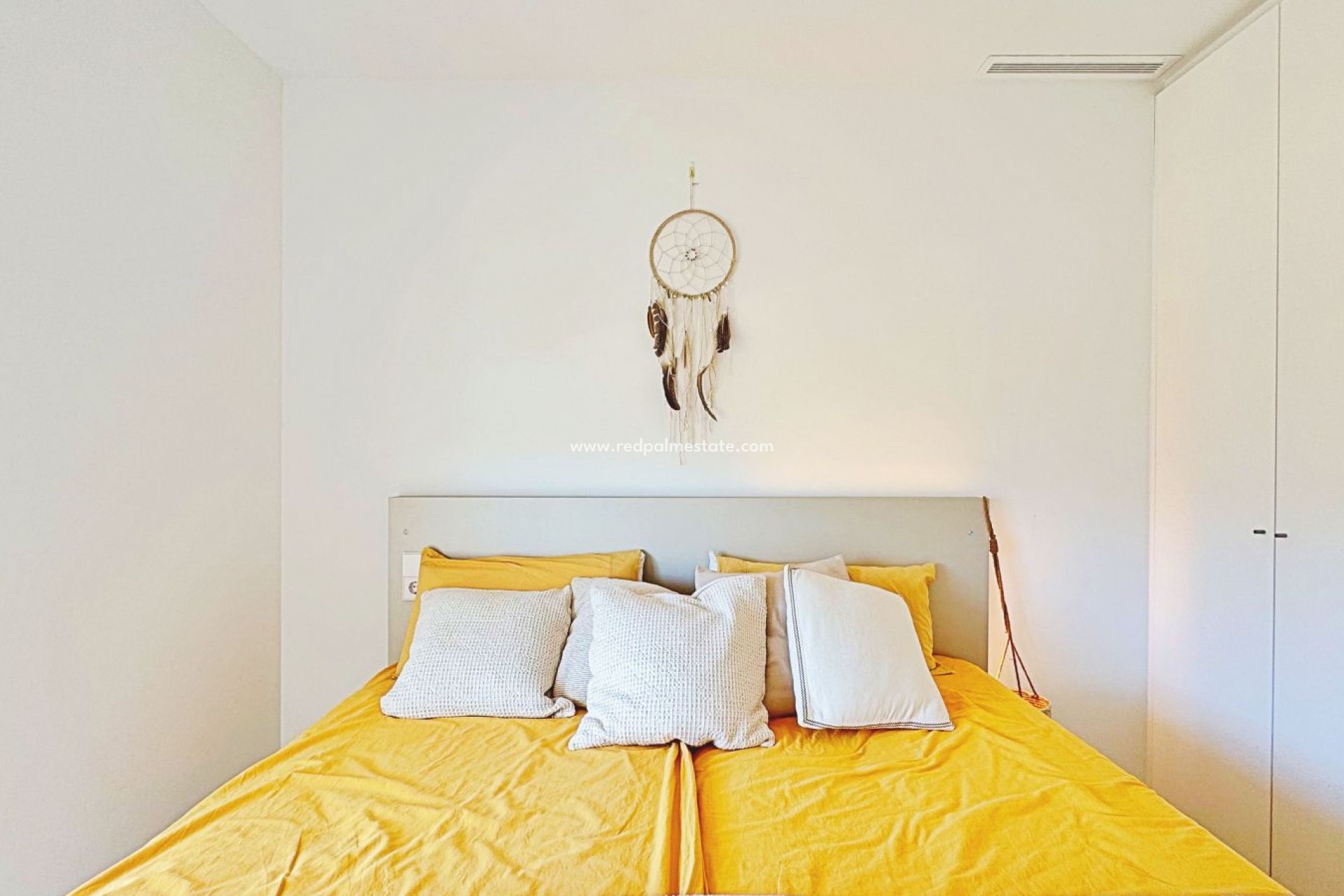 Reventa - Apartmentos -
Torrevieja - Los balcones