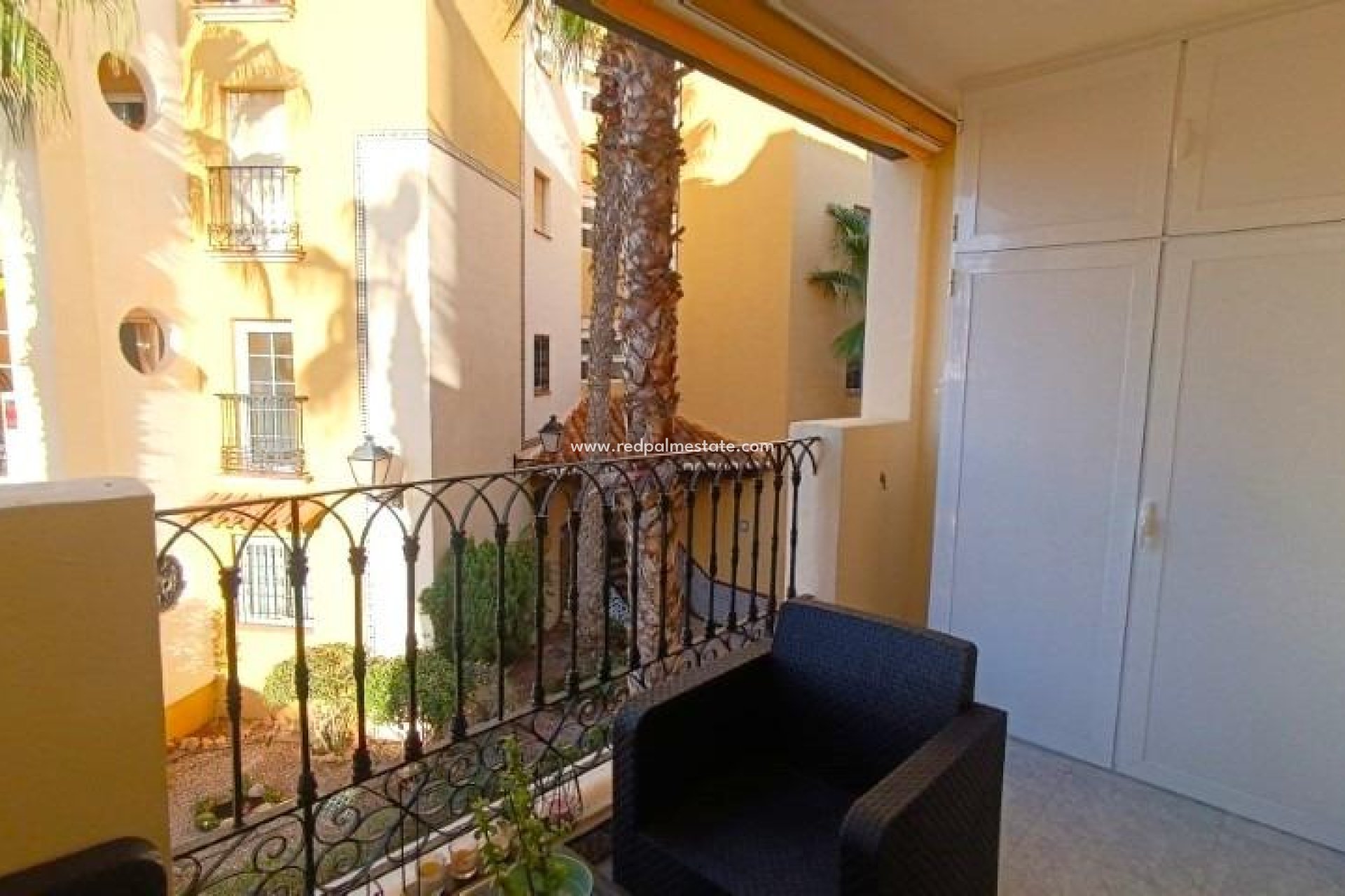 Reventa - Apartmentos -
Torrevieja - Los Frutales