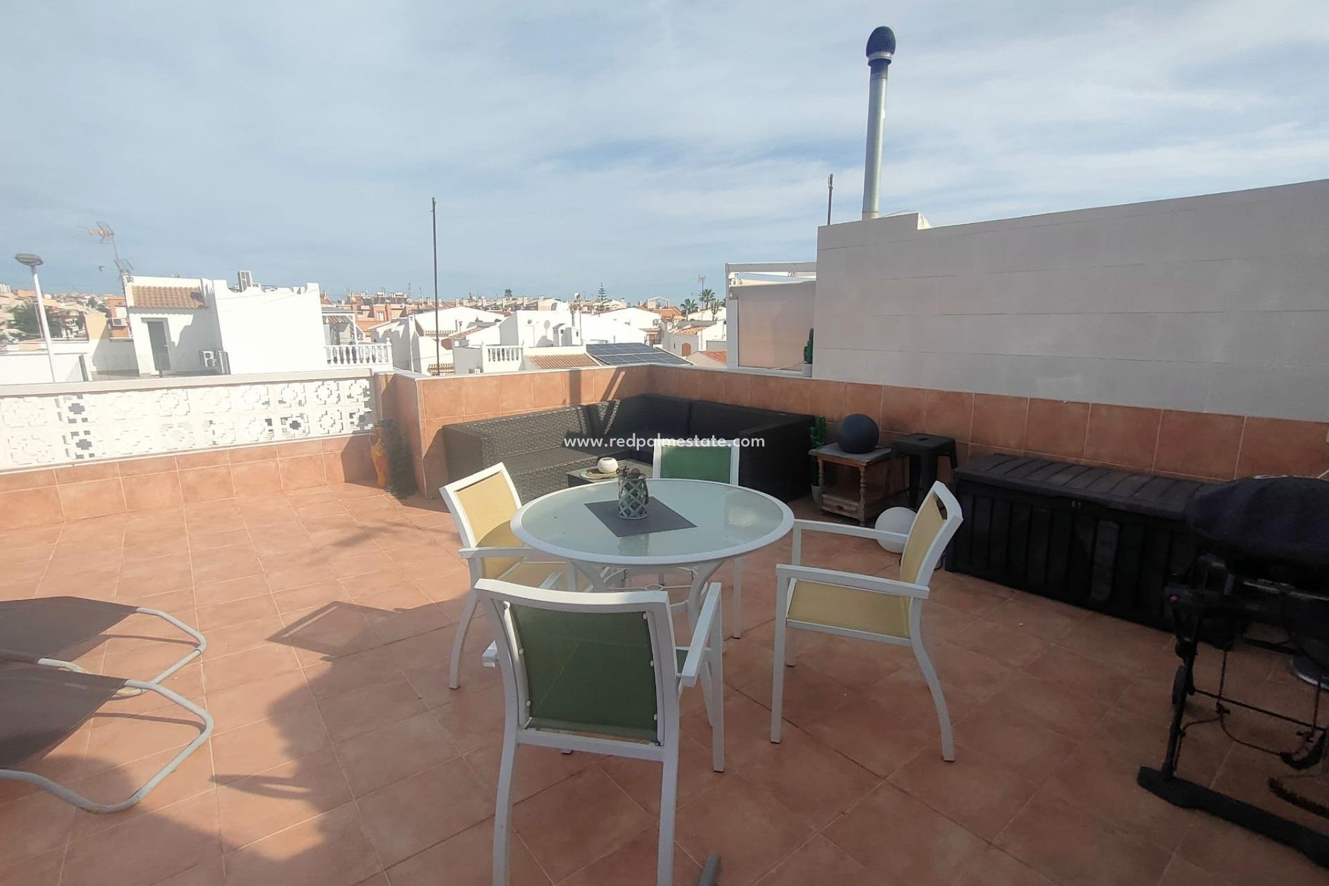 Reventa - Apartmentos -
Torrevieja - Los Frutales