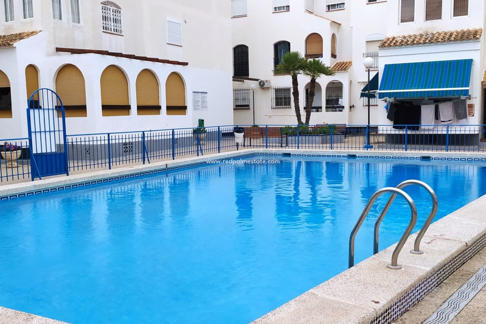 Reventa - Apartmentos -
Torrevieja - LOS NAUFRAGOS PLAYA