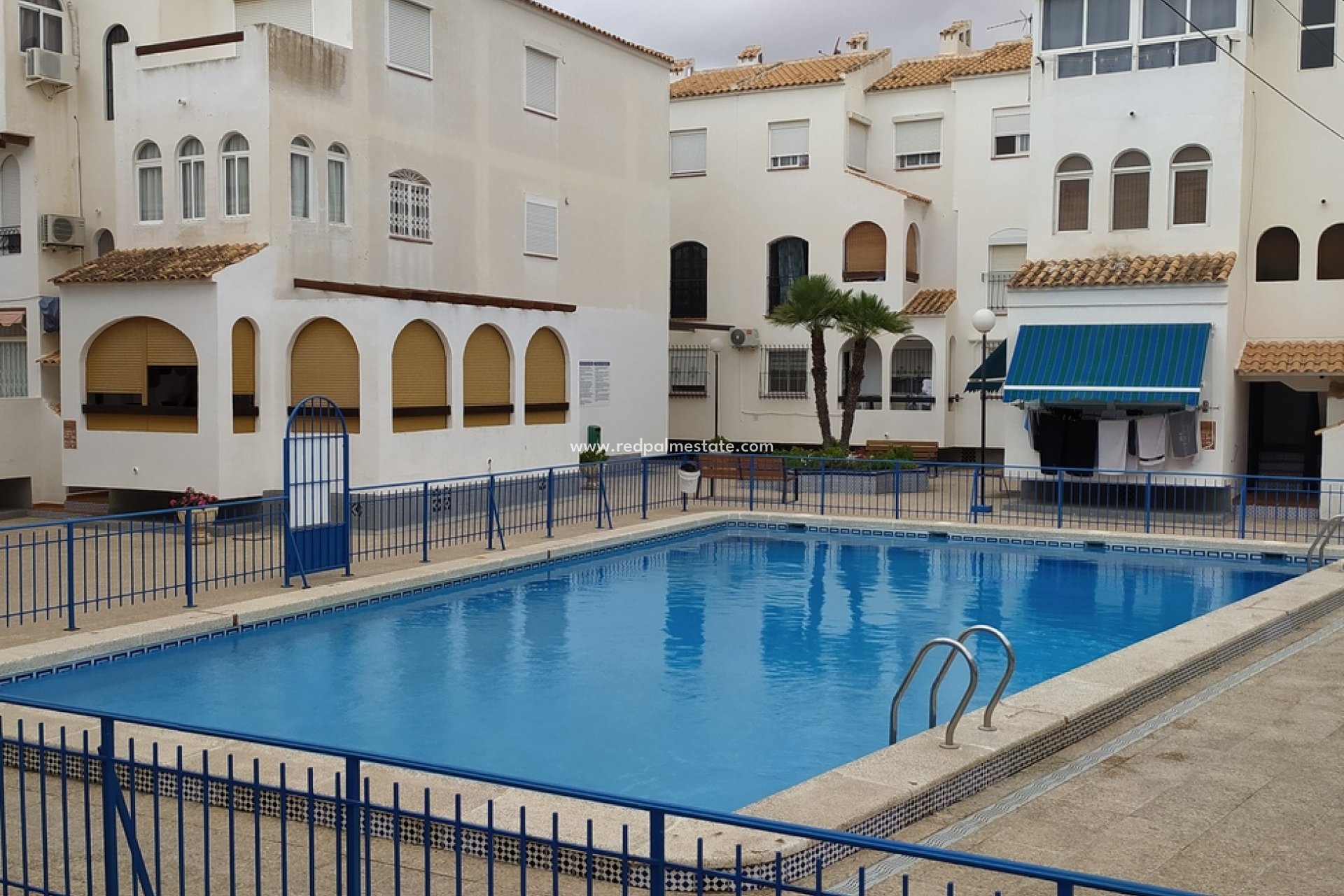 Reventa - Apartmentos -
Torrevieja - LOS NAUFRAGOS PLAYA