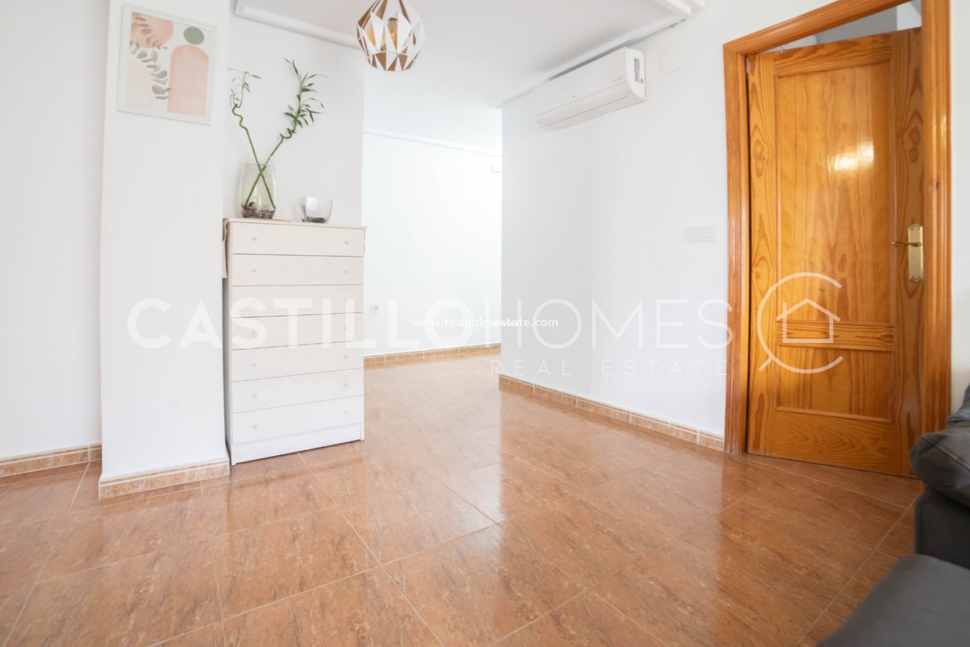 Reventa - Apartmentos -
Torrevieja - Nueva Torrevieja - Aguas Nuevas