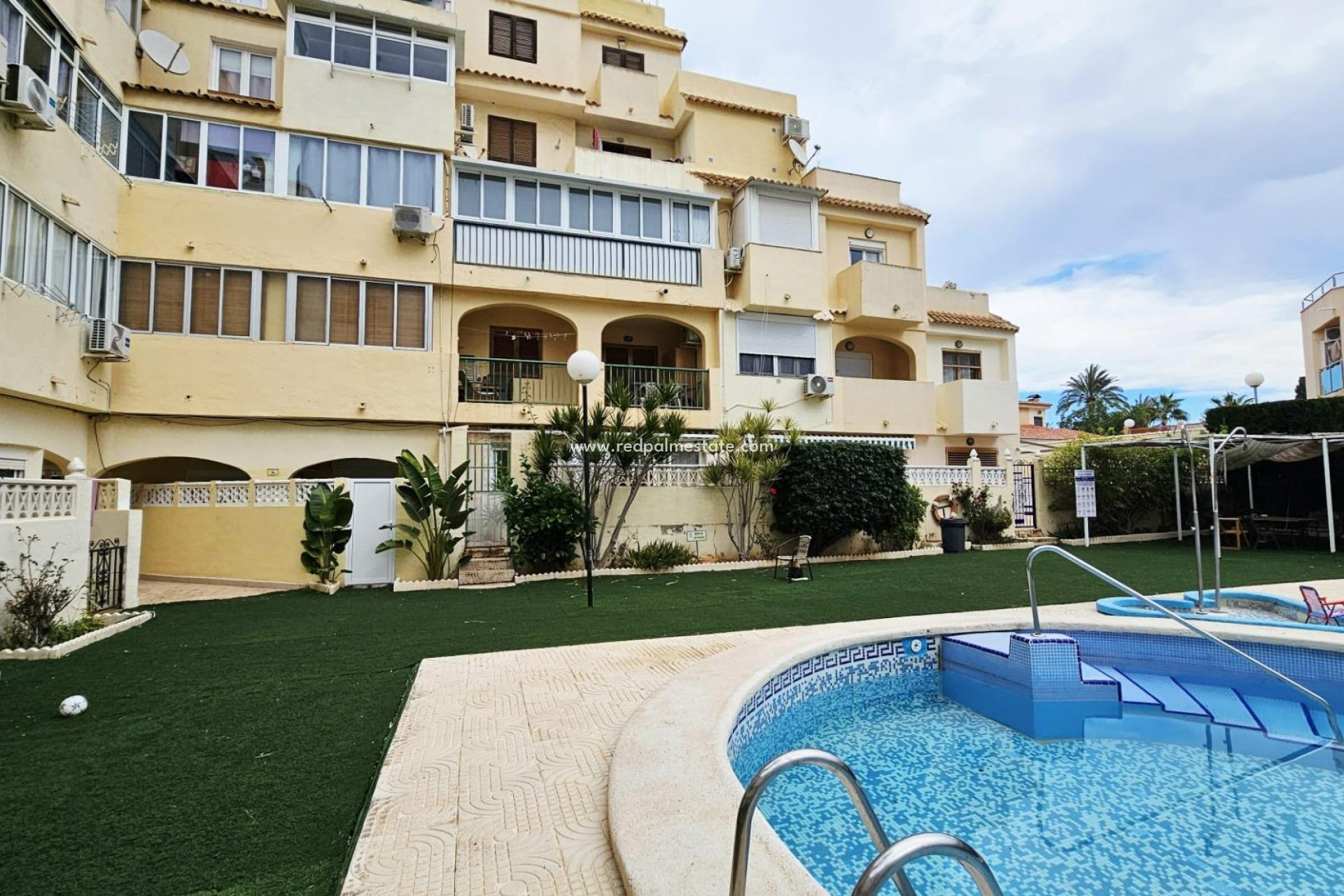 Reventa - Apartmentos -
Torrevieja - Nueva Torrevieja - Aguas Nuevas