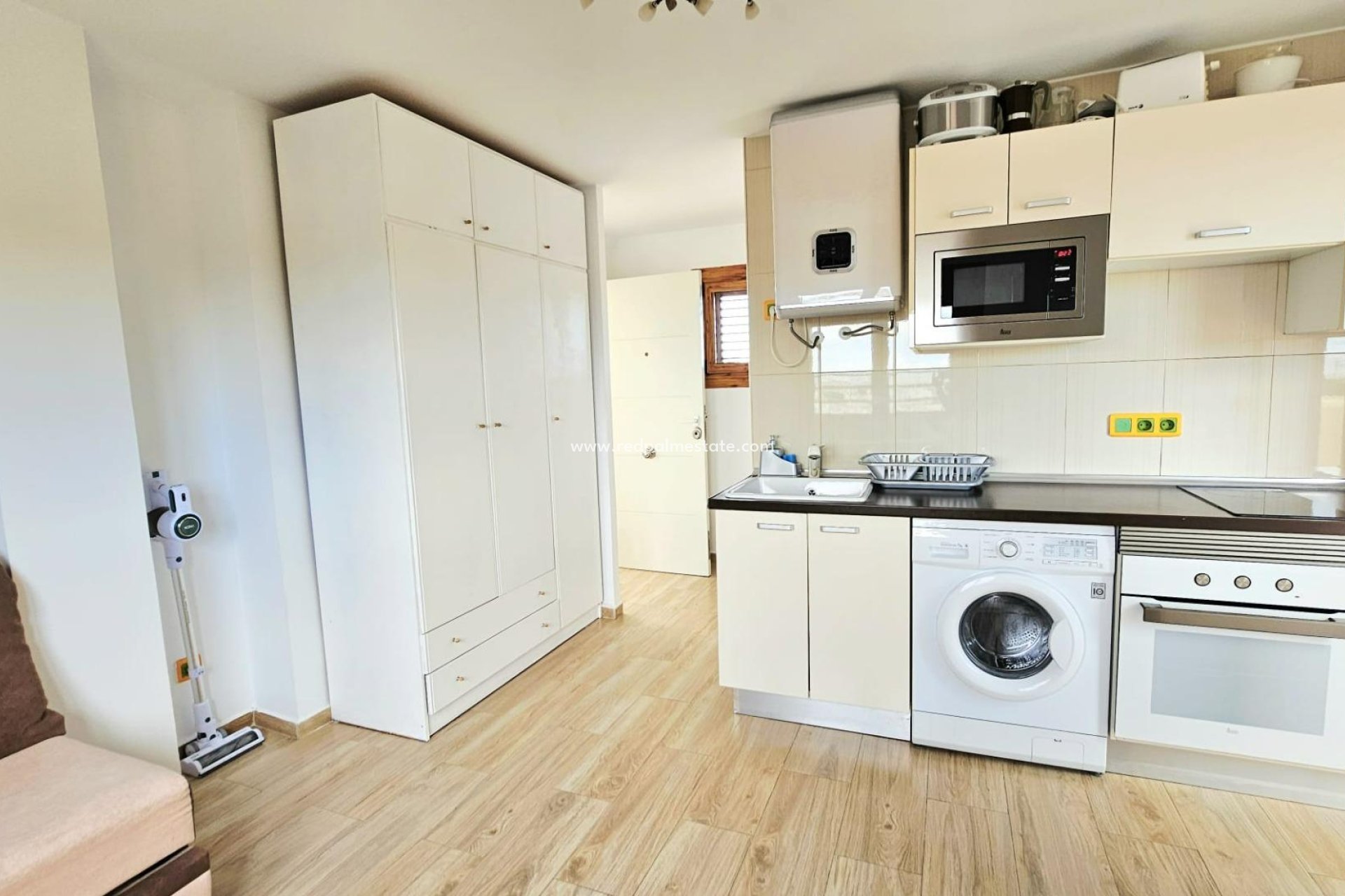 Reventa - Apartmentos -
Torrevieja - Nueva Torrevieja - Aguas Nuevas