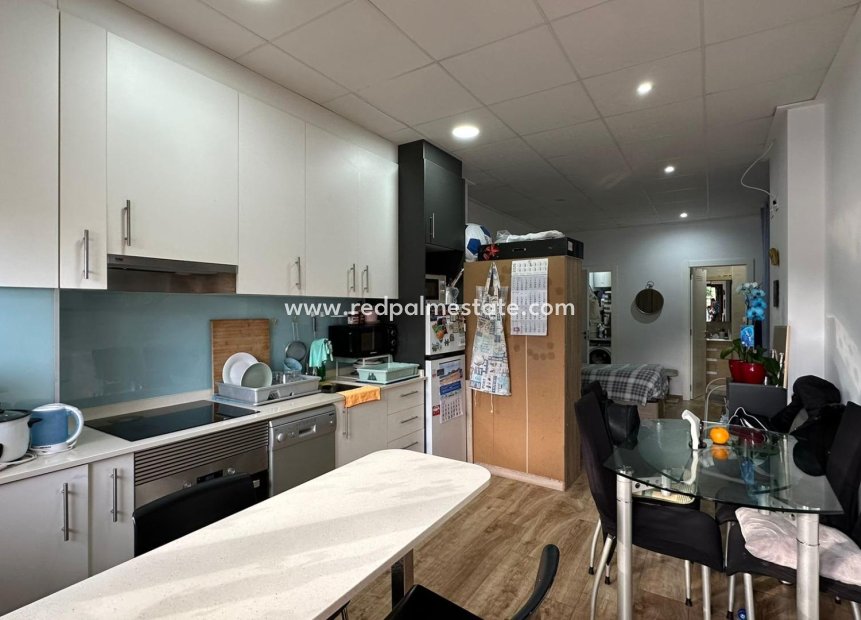 Reventa - Apartmentos -
Torrevieja - Nueva Torrevieja - Aguas Nuevas