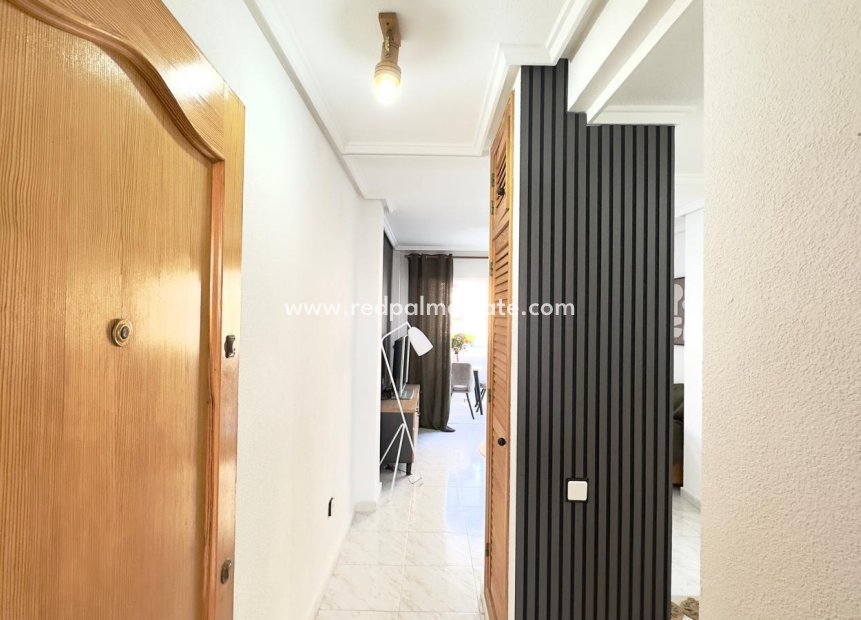 Reventa - Apartmentos -
Torrevieja - Nueva Torrevieja - Aguas Nuevas