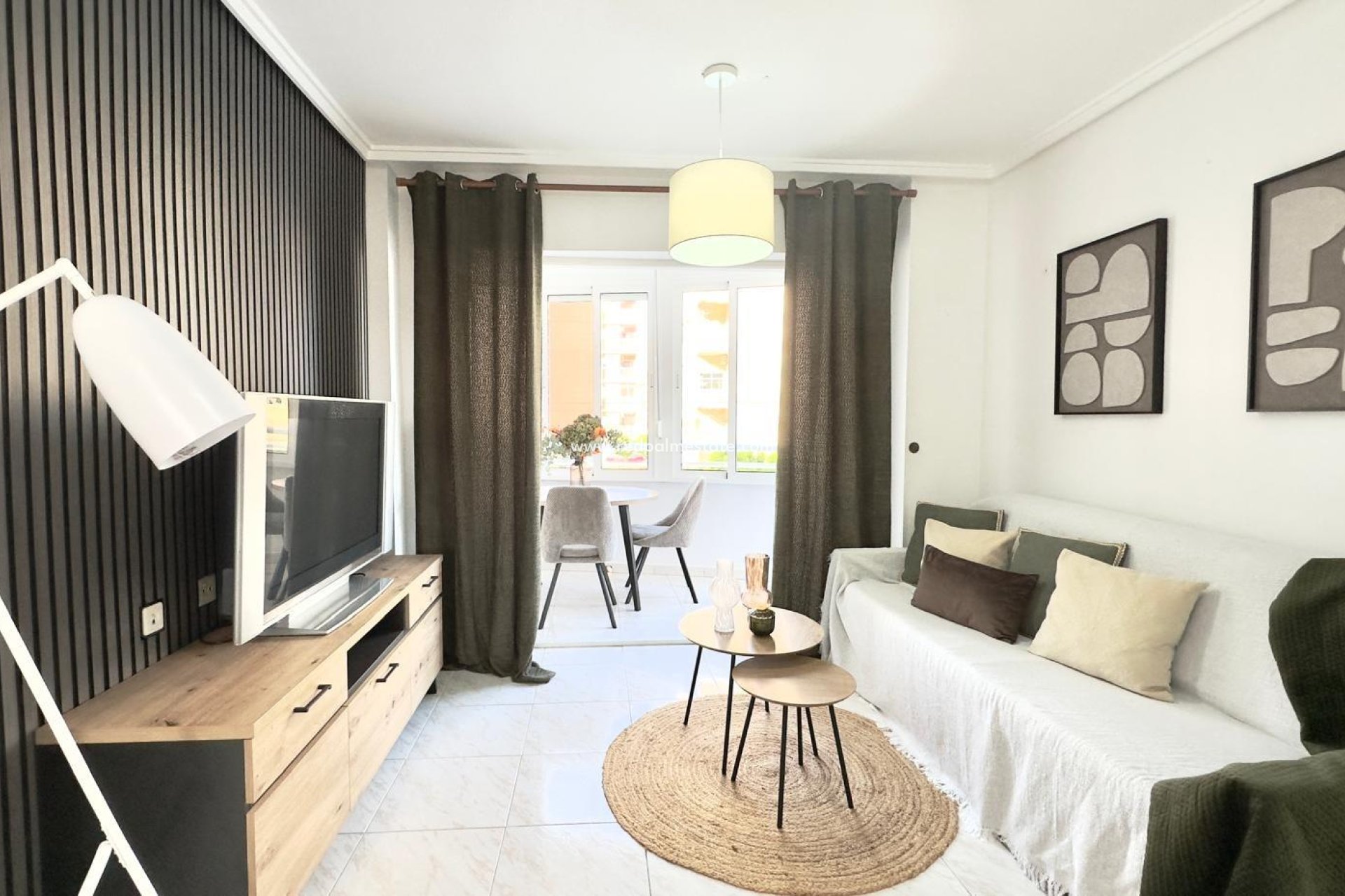 Reventa - Apartmentos -
Torrevieja - Nueva Torrevieja - Aguas Nuevas