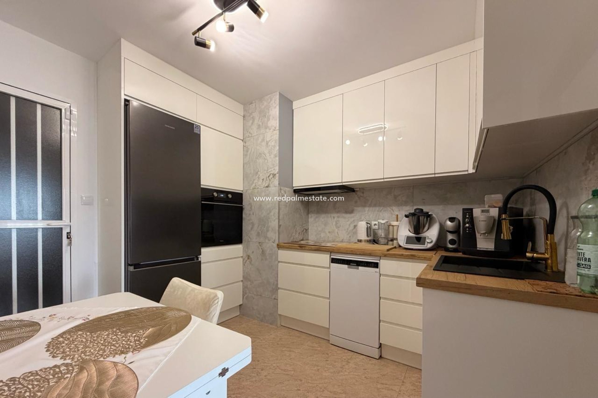 Reventa - Apartmentos -
Torrevieja - Nueva Torrevieja - Aguas Nuevas