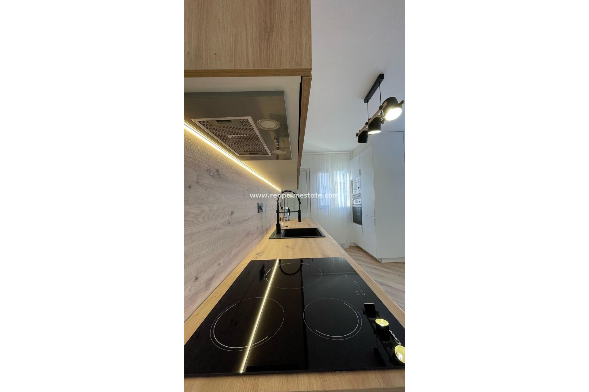 Reventa - Apartmentos -
Torrevieja - PARQUE DE LAS NACIONES