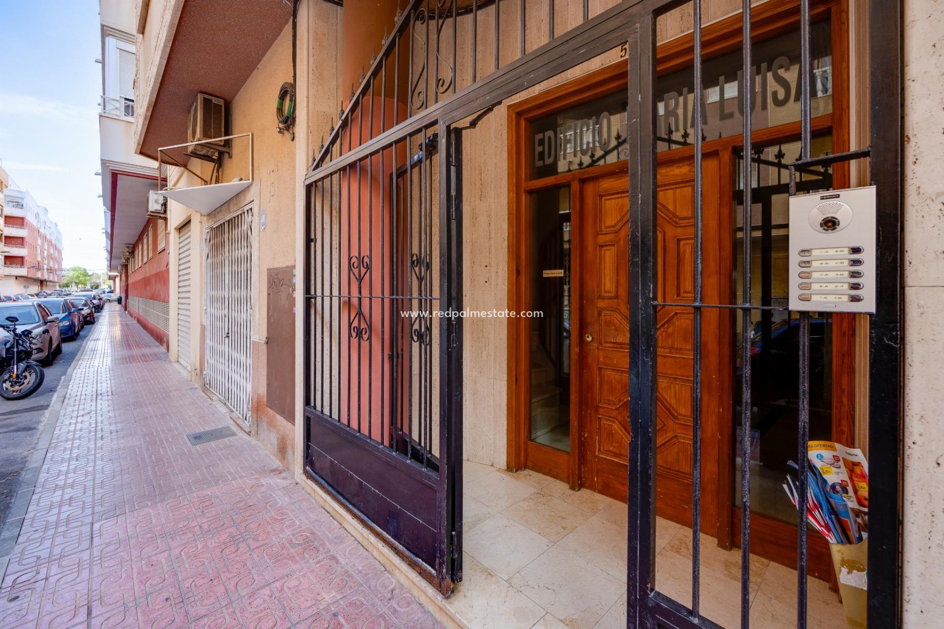 Reventa - Apartmentos -
Torrevieja - PARQUE DE LAS NACIONES