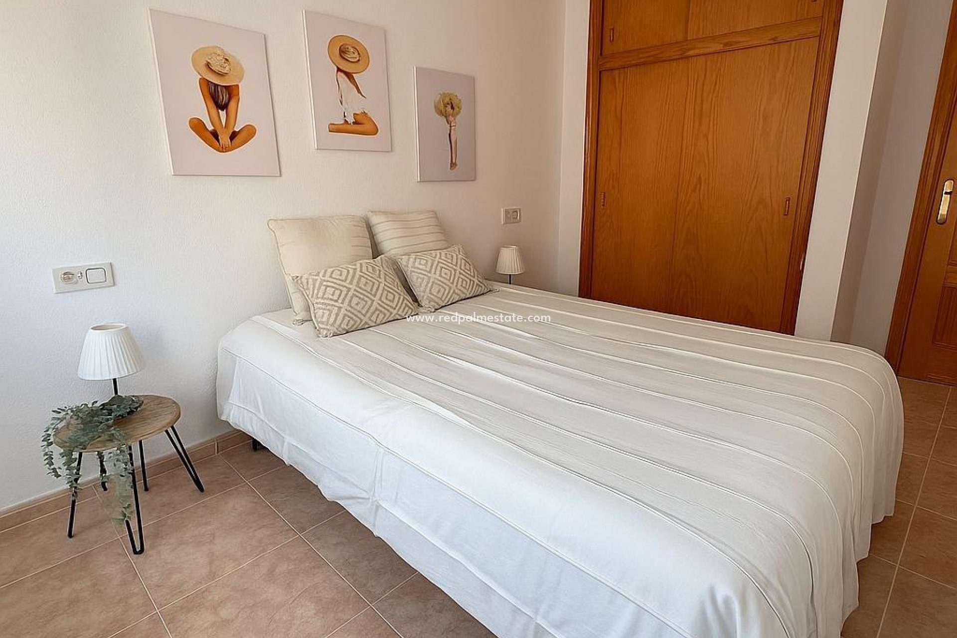 Reventa - Apartmentos -
Torrevieja - PARQUE DE LAS NACIONES