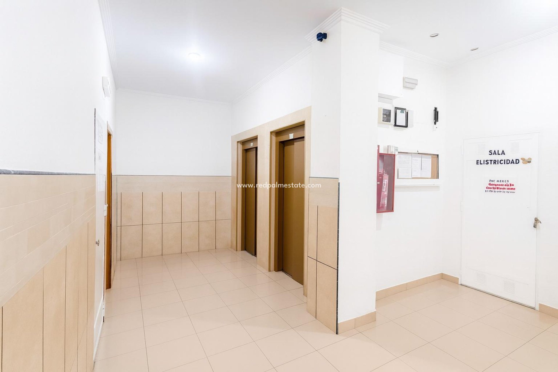Reventa - Apartmentos -
Torrevieja - PARQUE DE LAS NACIONES