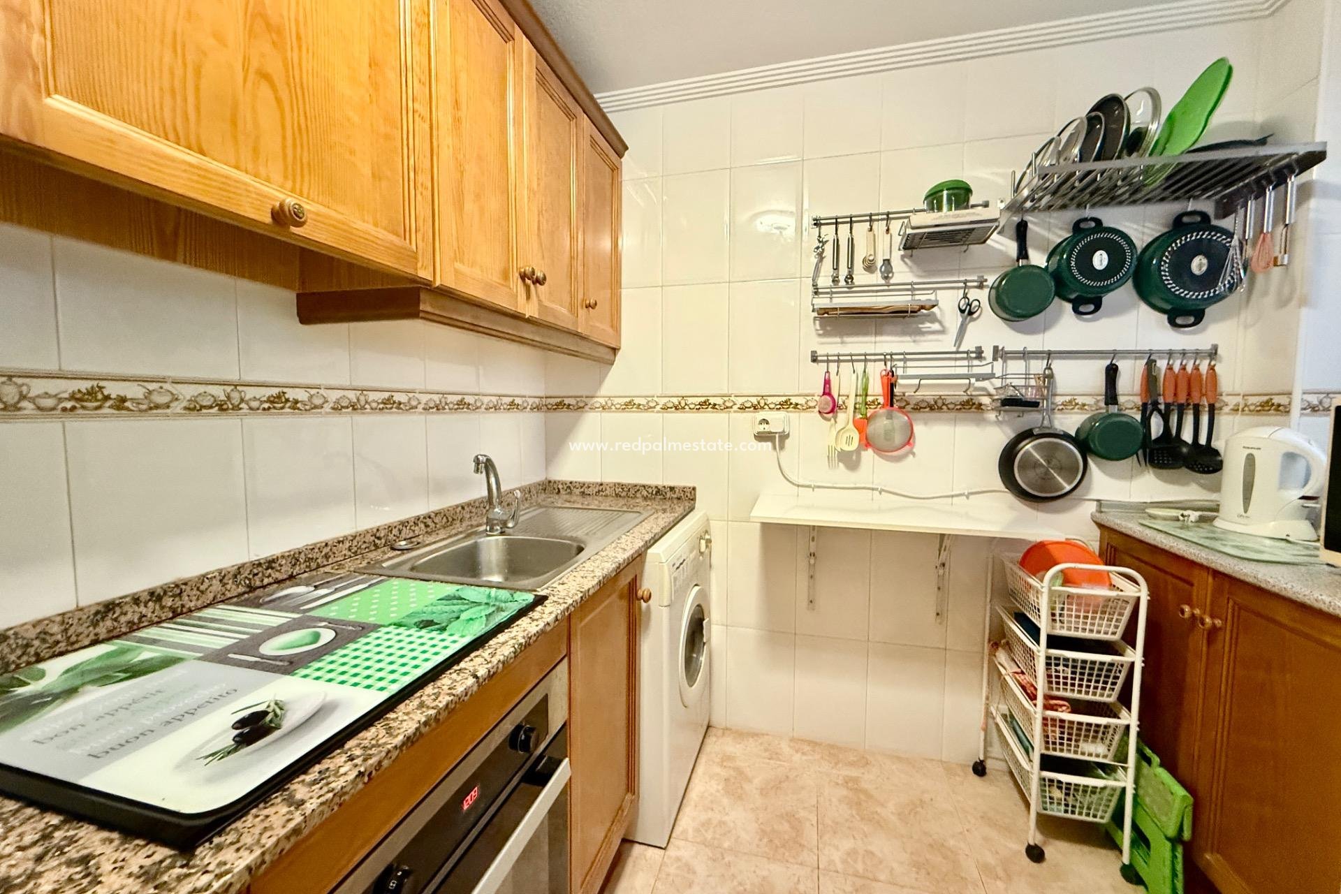 Reventa - Apartmentos -
Torrevieja - PARQUE DE LAS NACIONES