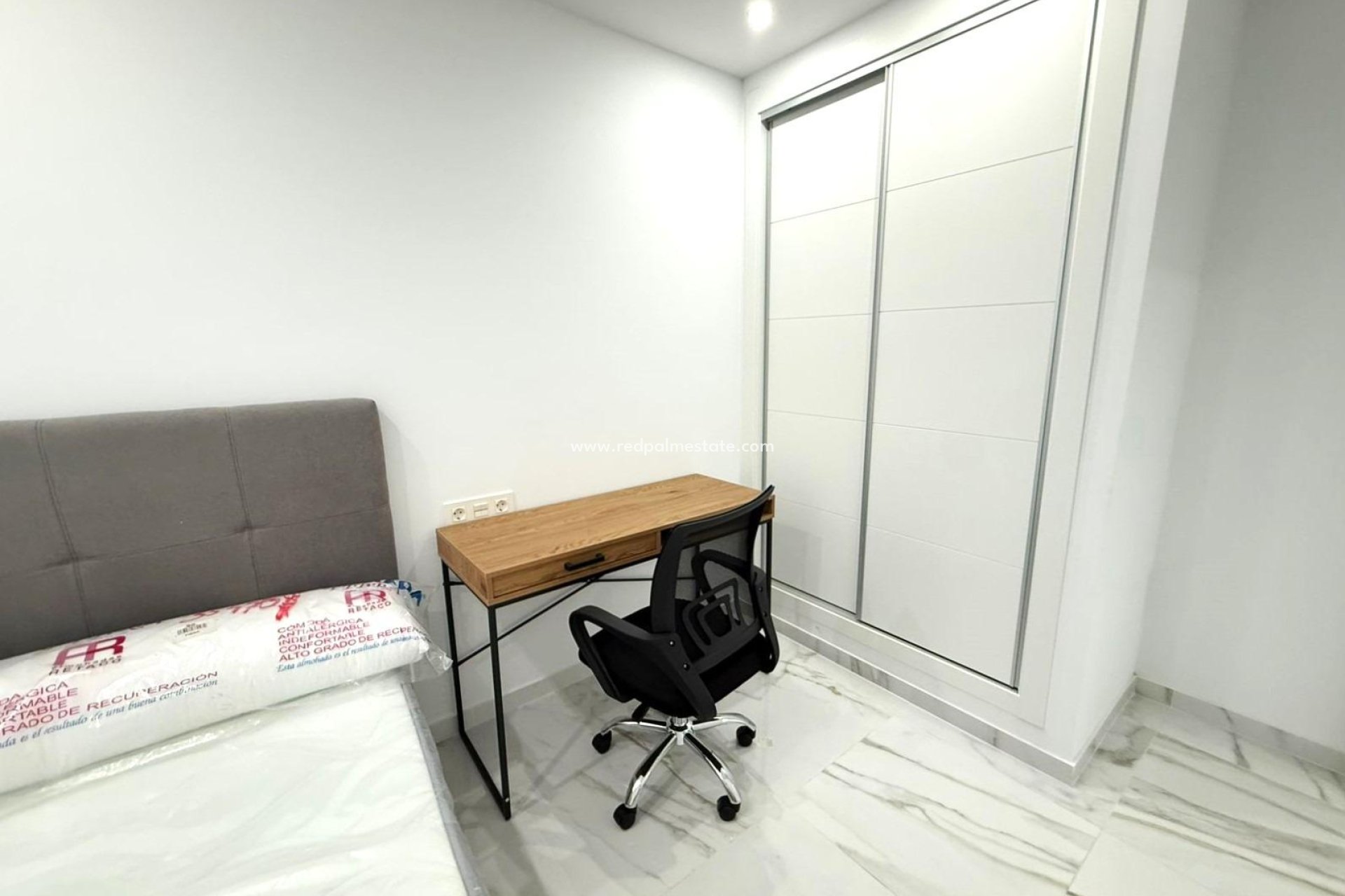 Reventa - Apartmentos -
Torrevieja - PARQUE DE LAS NACIONES