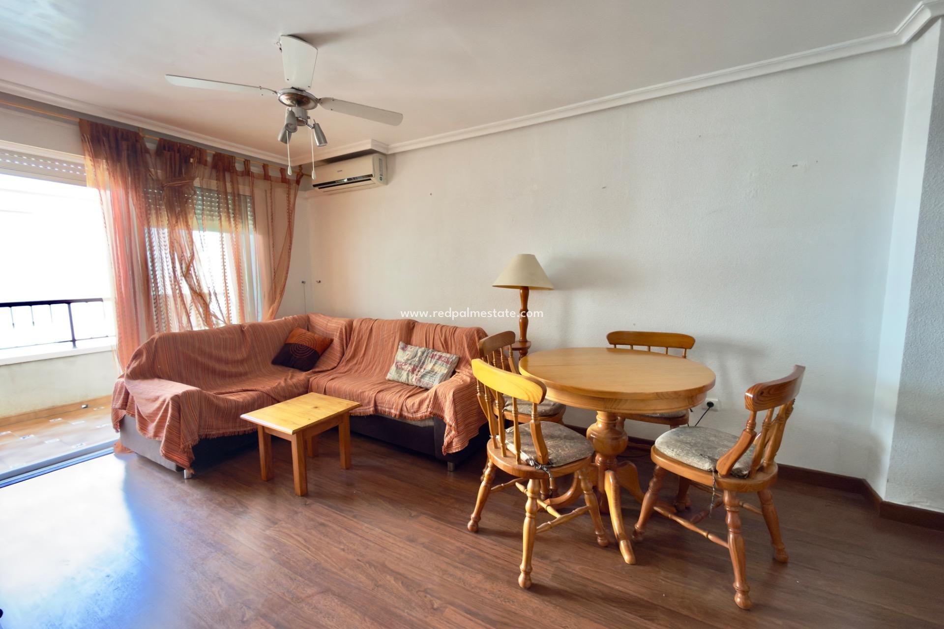 Reventa - Apartmentos -
Torrevieja - Parque de las Naciones