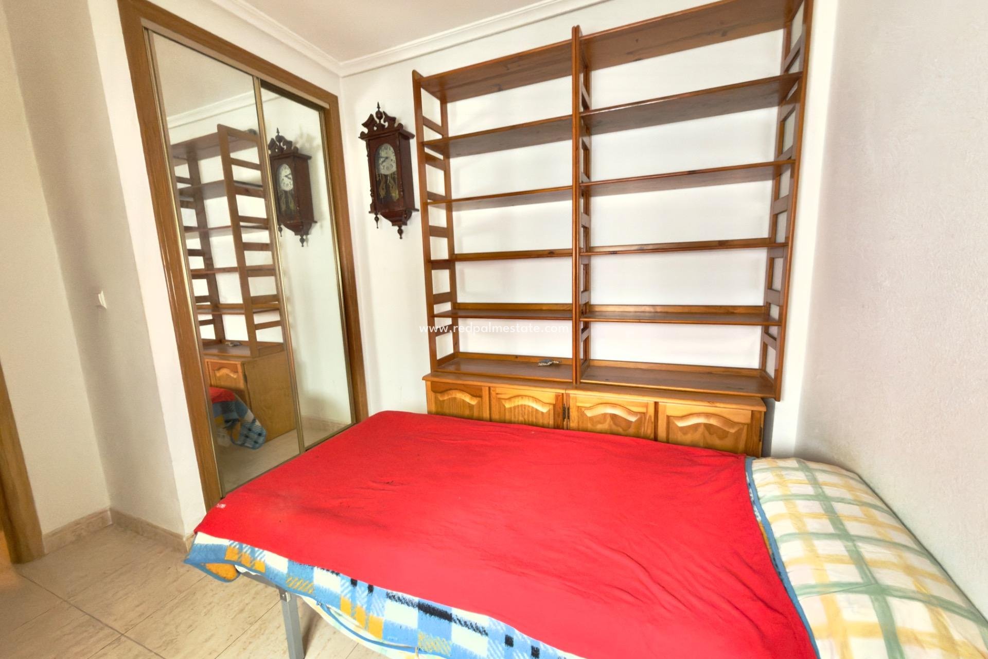 Reventa - Apartmentos -
Torrevieja - Parque de las Naciones