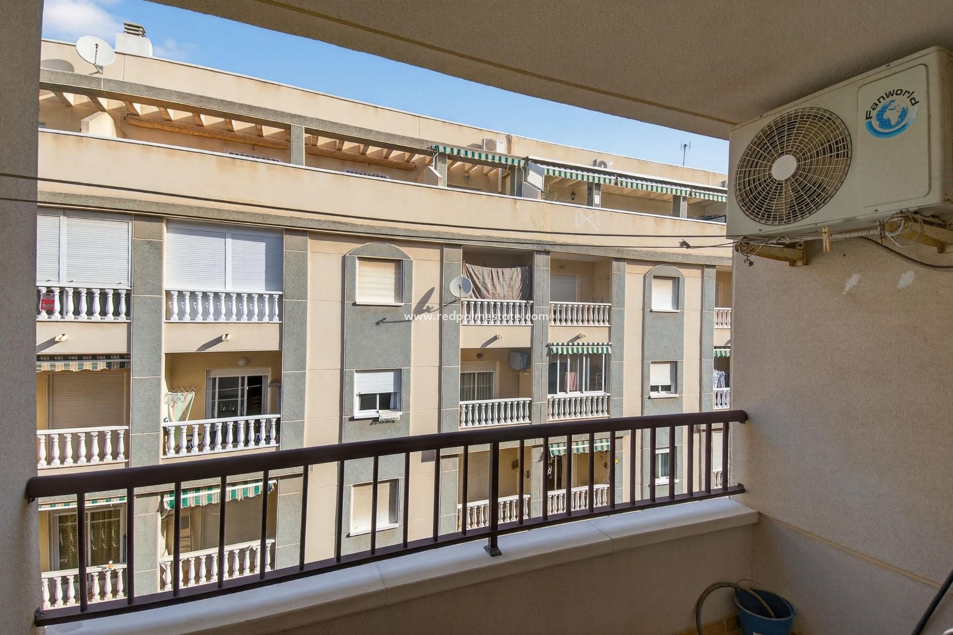Reventa - Apartmentos -
Torrevieja - Parque de las Naciones