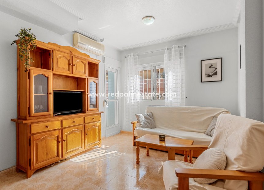 Reventa - Apartmentos -
Torrevieja - Parque las naciones