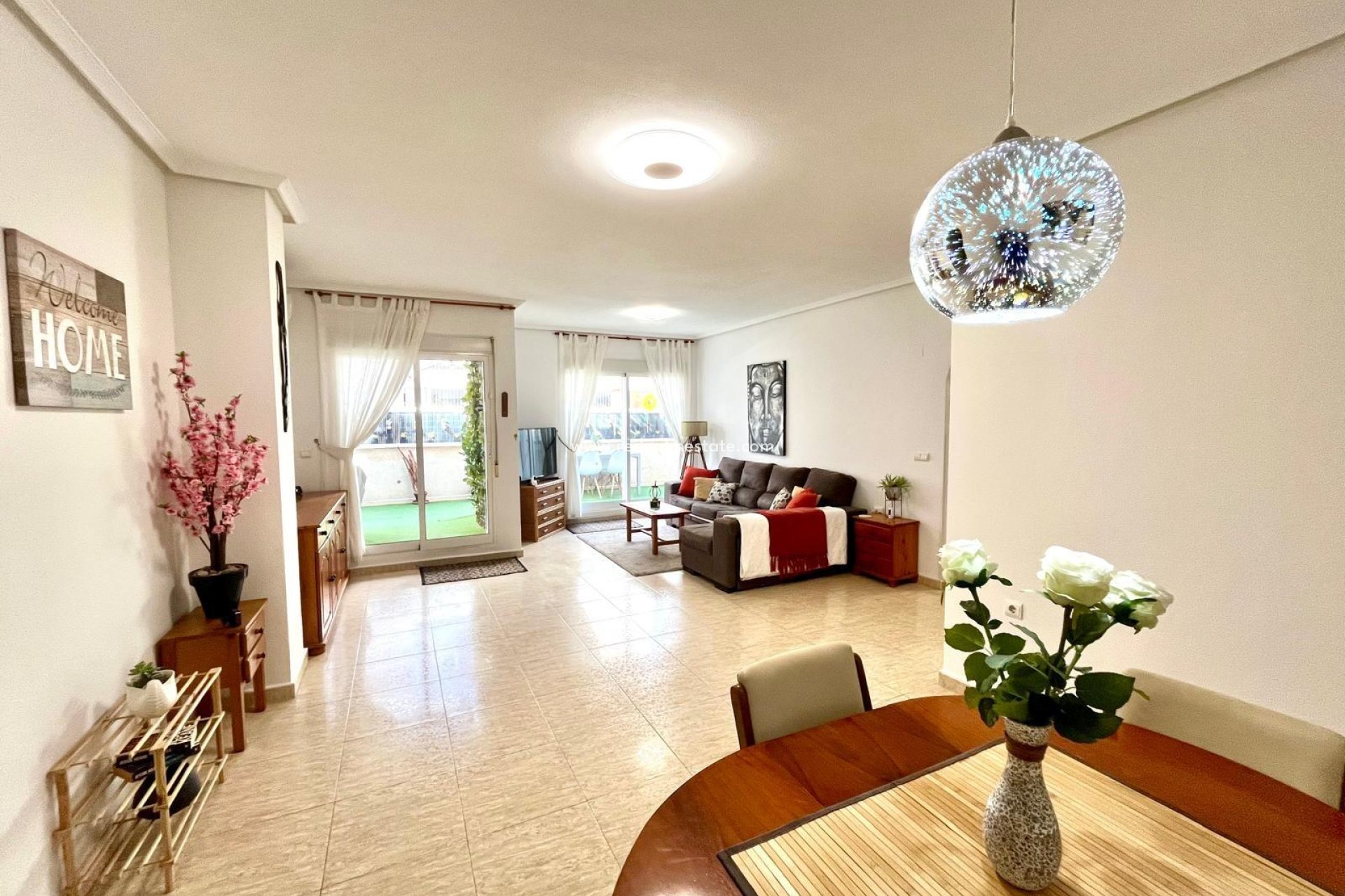 Reventa - Apartmentos -
Torrevieja - Playa de los locos