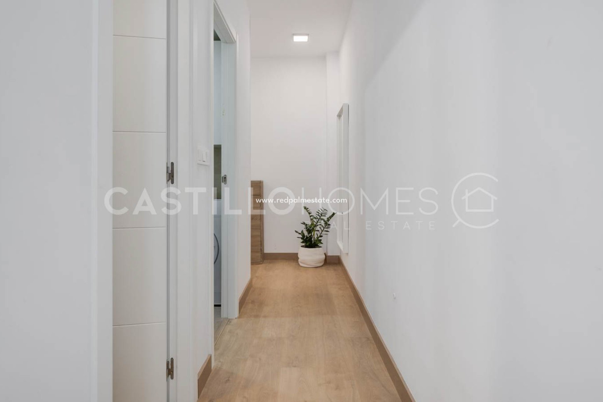 Reventa - Apartmentos -
Torrevieja - Playa de los Locos