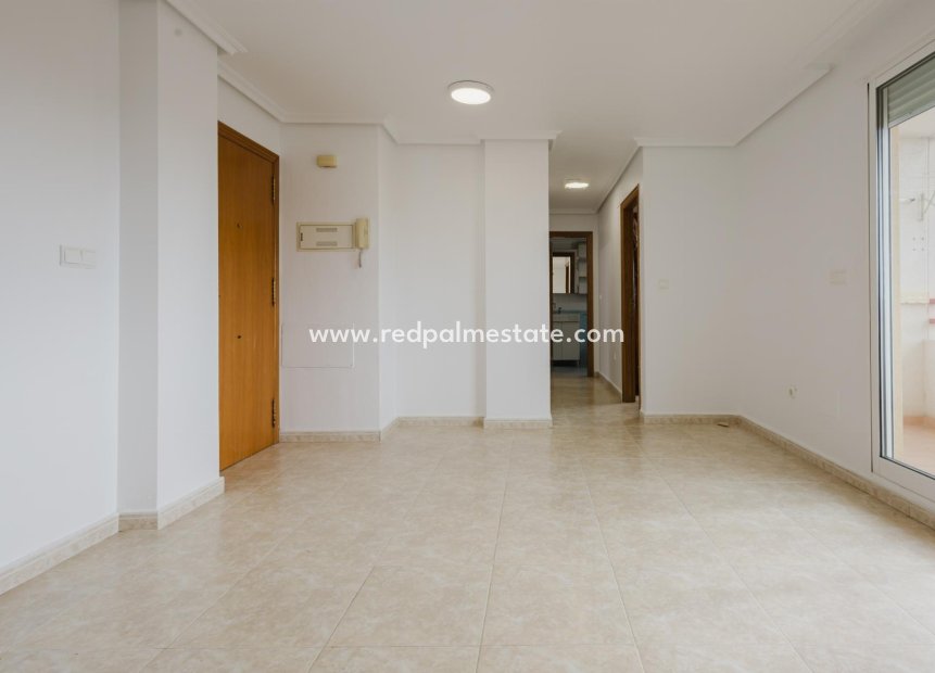 Reventa - Apartmentos -
Torrevieja - Playa de los locos