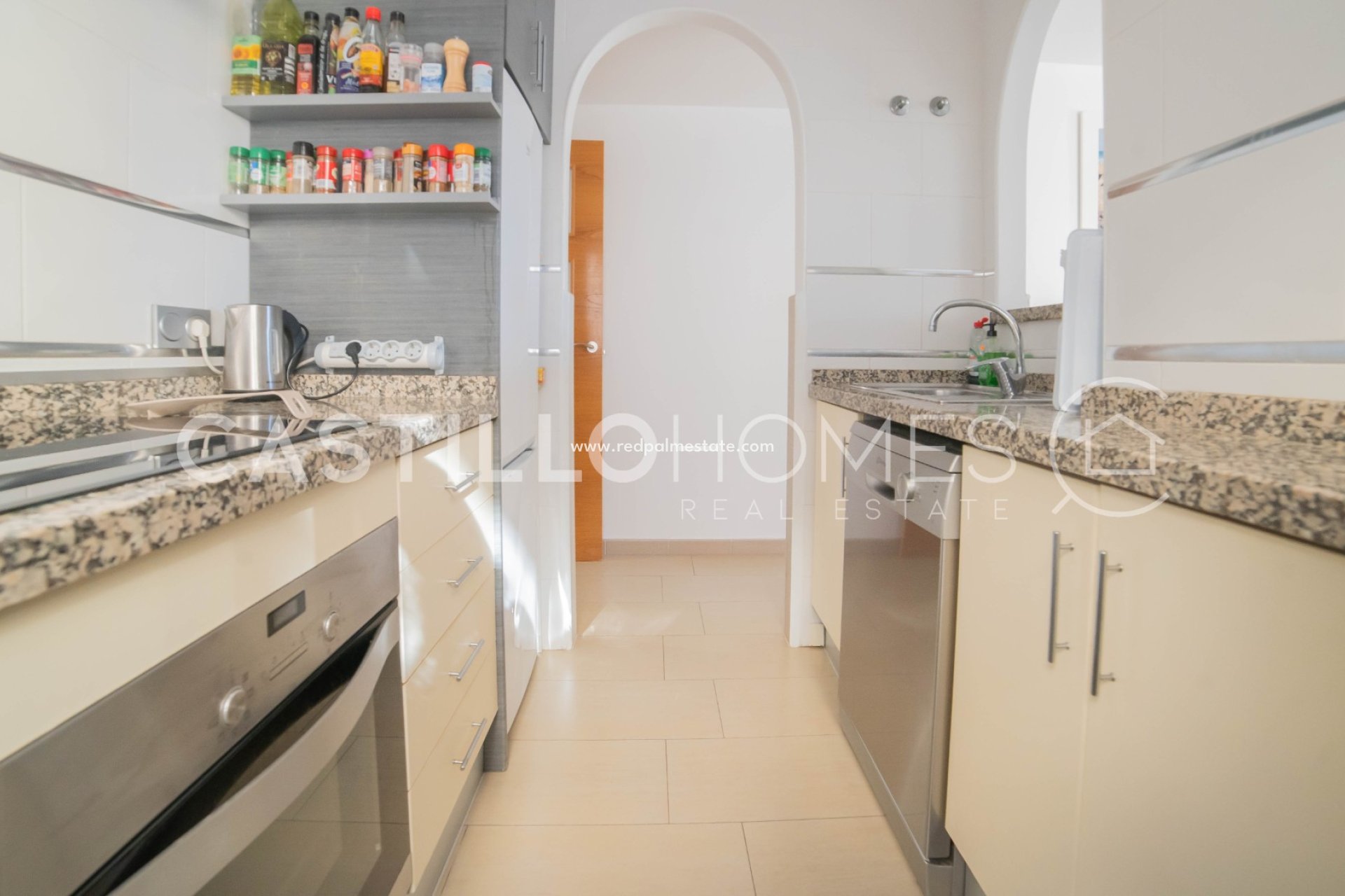 Reventa - Apartmentos -
Torrevieja - Playa de los Locos