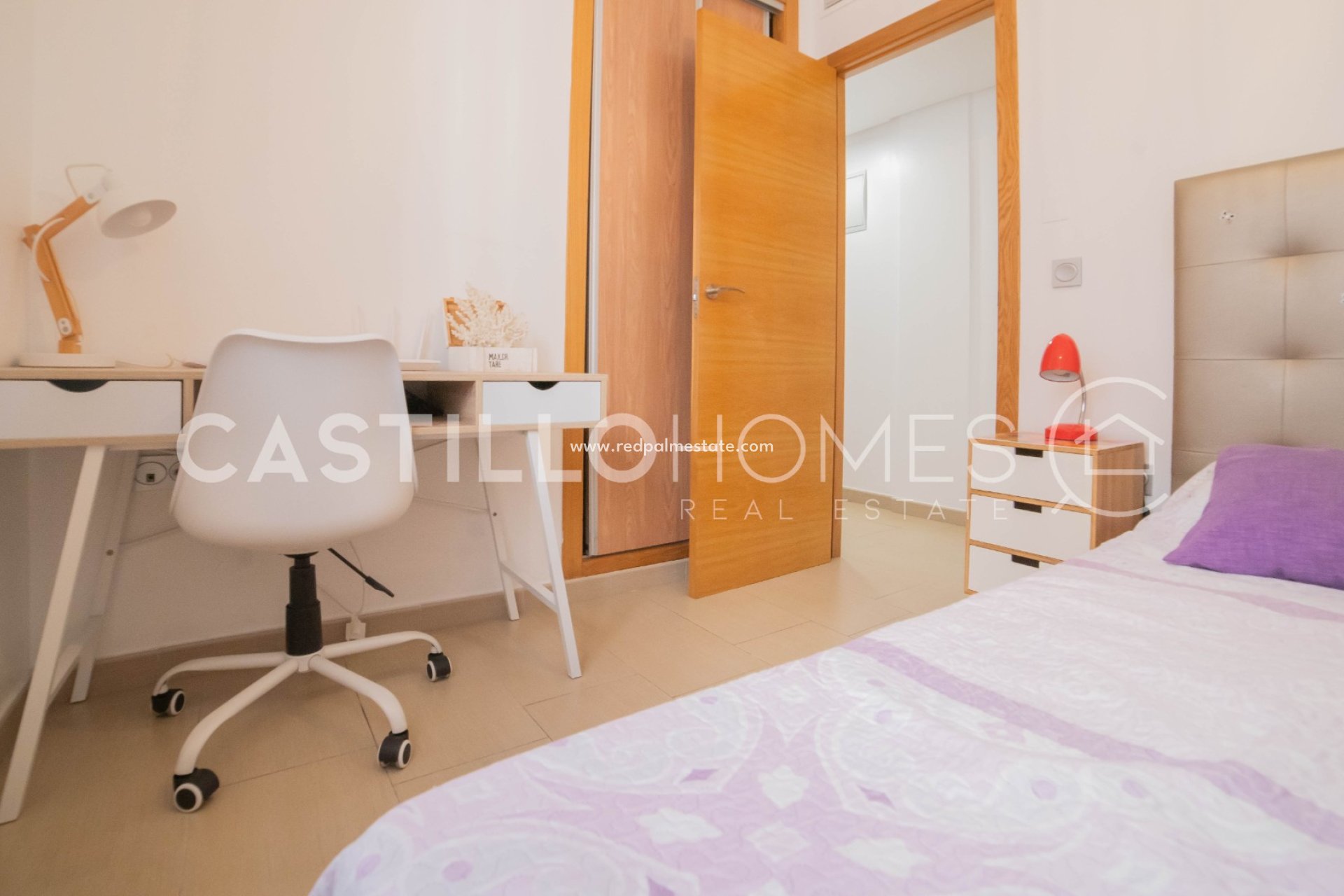 Reventa - Apartmentos -
Torrevieja - Playa de los Locos