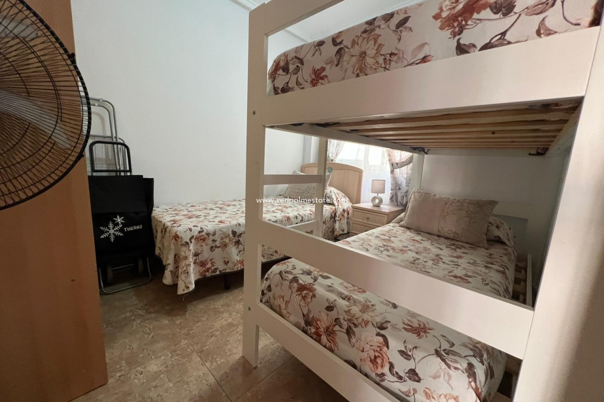 Reventa - Apartmentos -
Torrevieja - Playa de los Locos