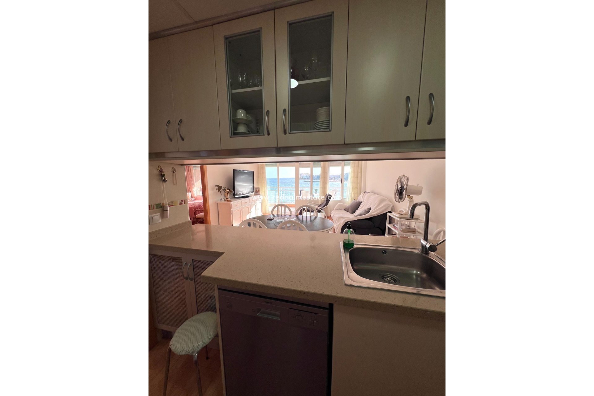 Reventa - Apartmentos -
Torrevieja - Playa de los Locos