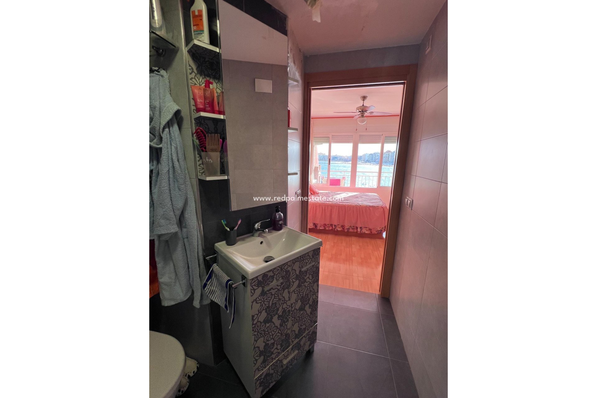 Reventa - Apartmentos -
Torrevieja - Playa de los Locos