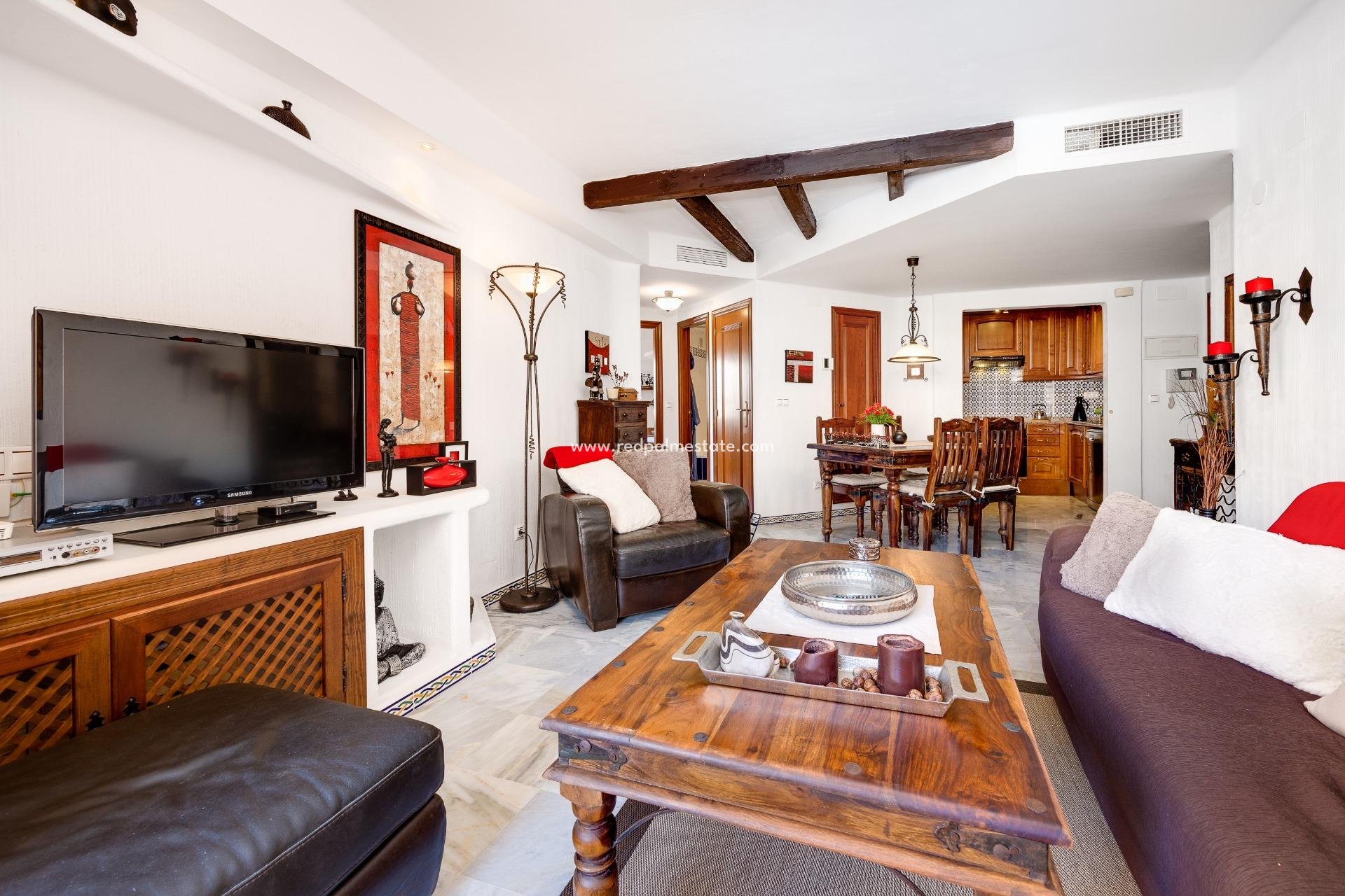 Reventa - Apartmentos -
Torrevieja - Playa de los Locos