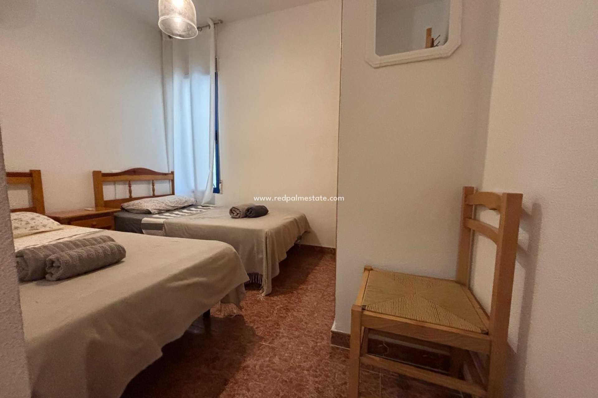 Reventa - Apartmentos -
Torrevieja - Playa de los Locos