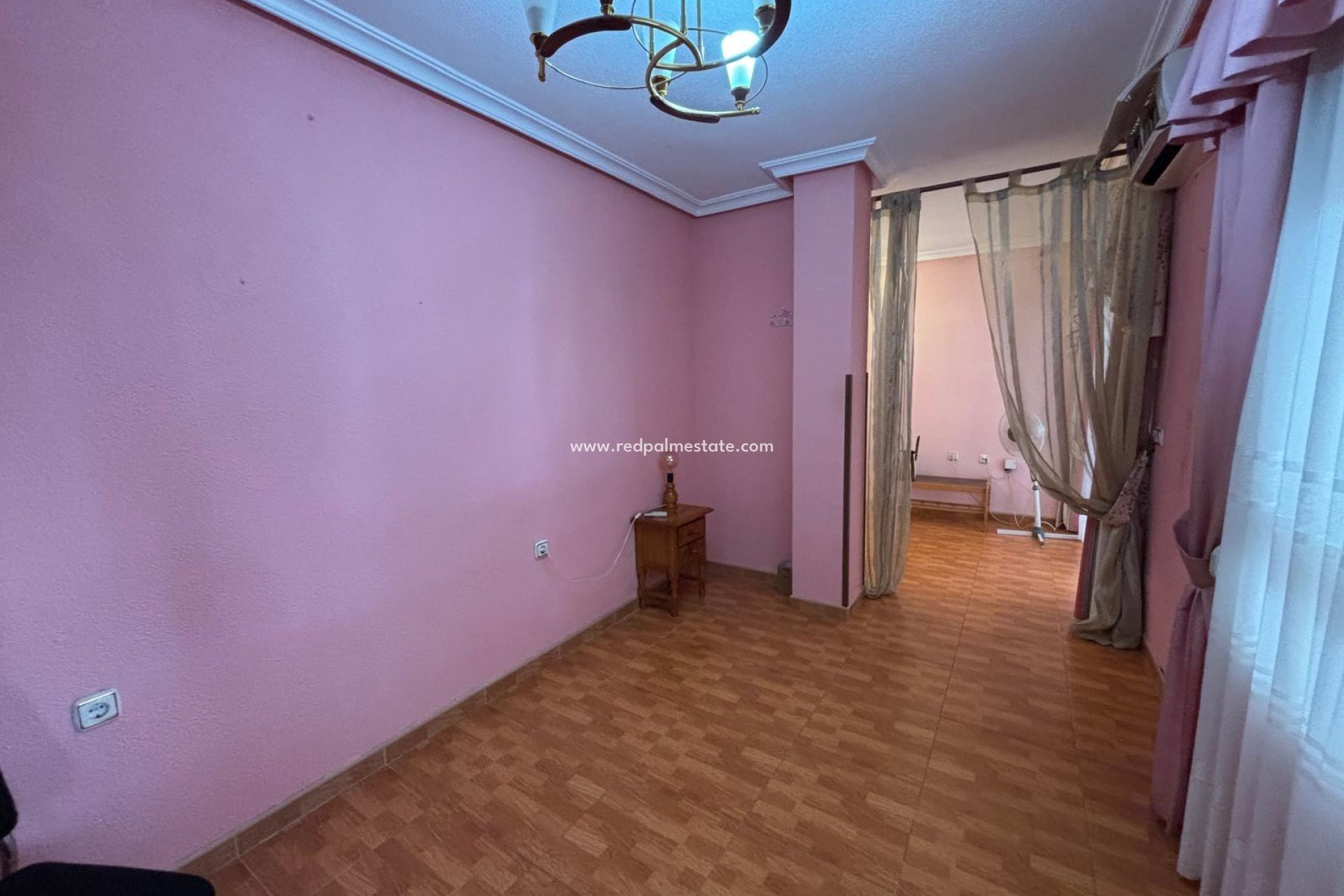 Reventa - Apartmentos -
Torrevieja - Playa de los Locos