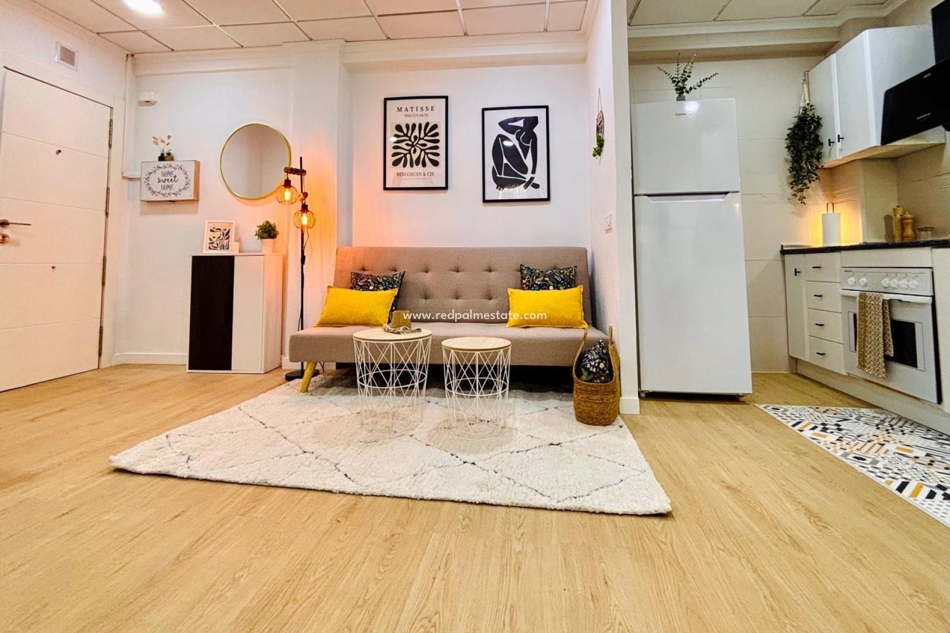 Reventa - Apartmentos -
Torrevieja - Playa de los Locos