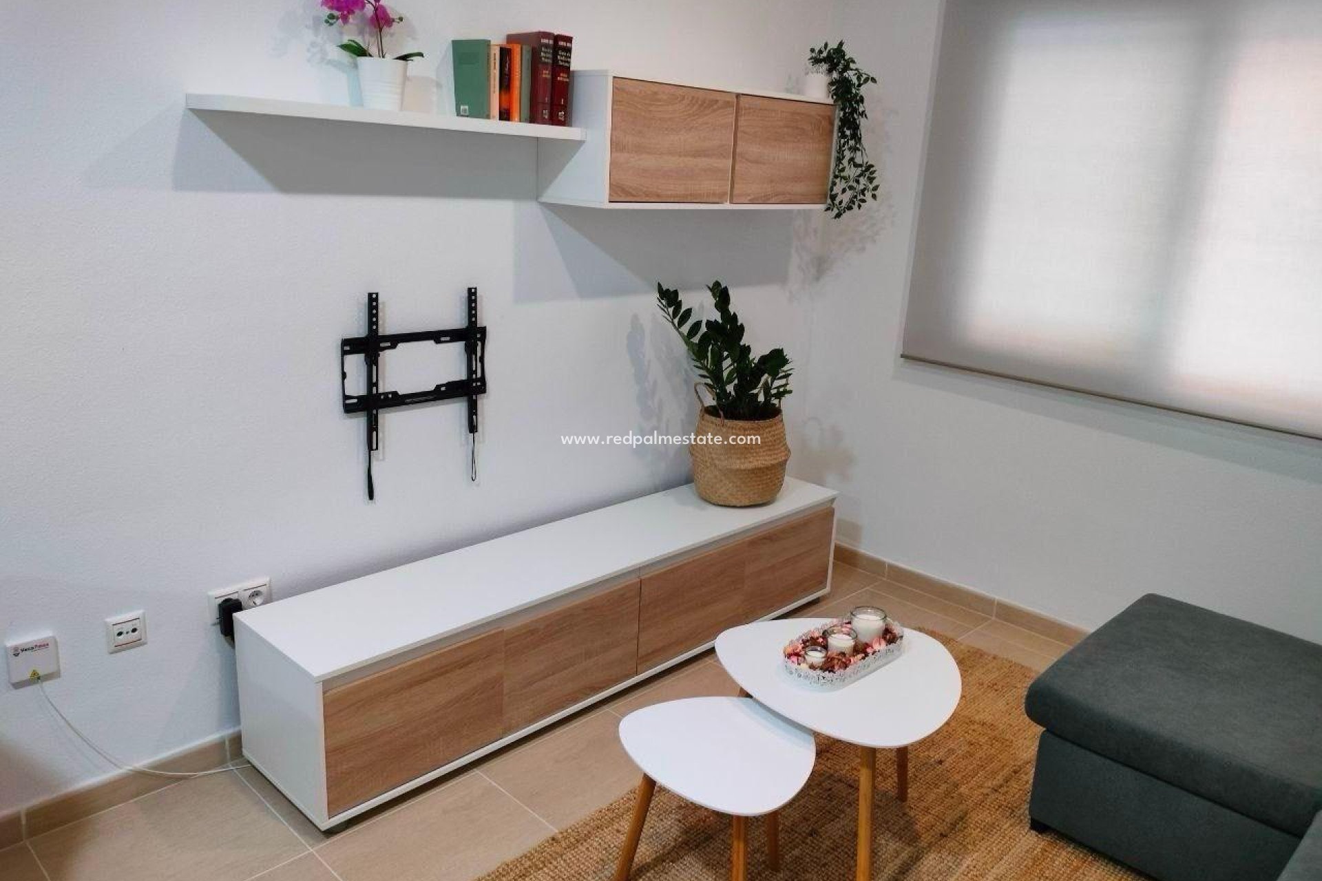 Reventa - Apartmentos -
Torrevieja - Playa de los Locos